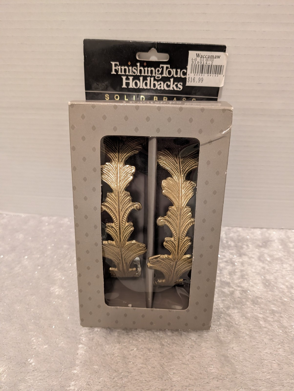 Vintage 1992 Finishing Touch Solid Brass Leaf Arm Curtain Holdbacks (2): Gold