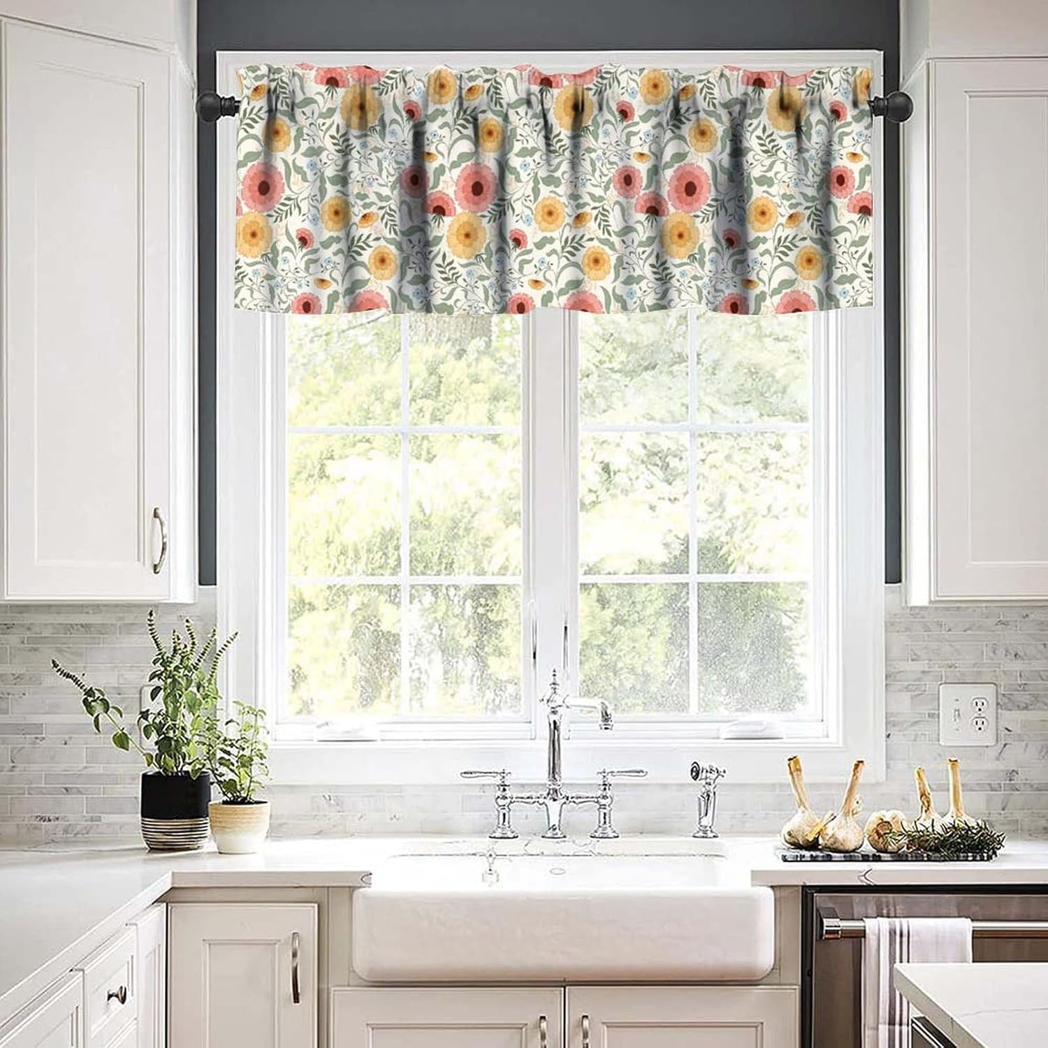 Spring Summer Floral Valance, Beautiful Yellow Orange Bloom Pattern William Morr