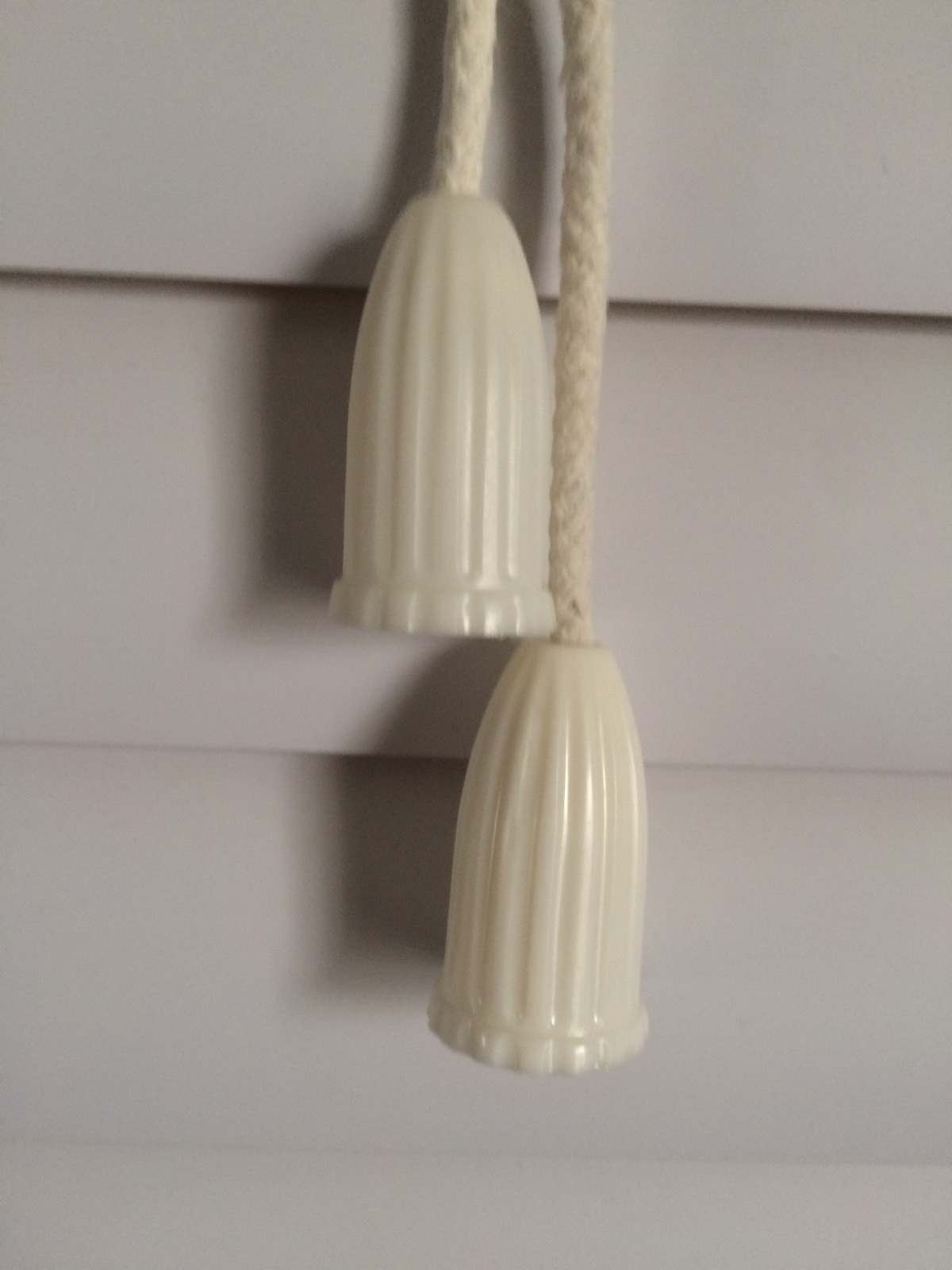 Vintage/Retro/ Mid Century Modern/ White Window Blind/Lamp Pulls NOS Lots of 6