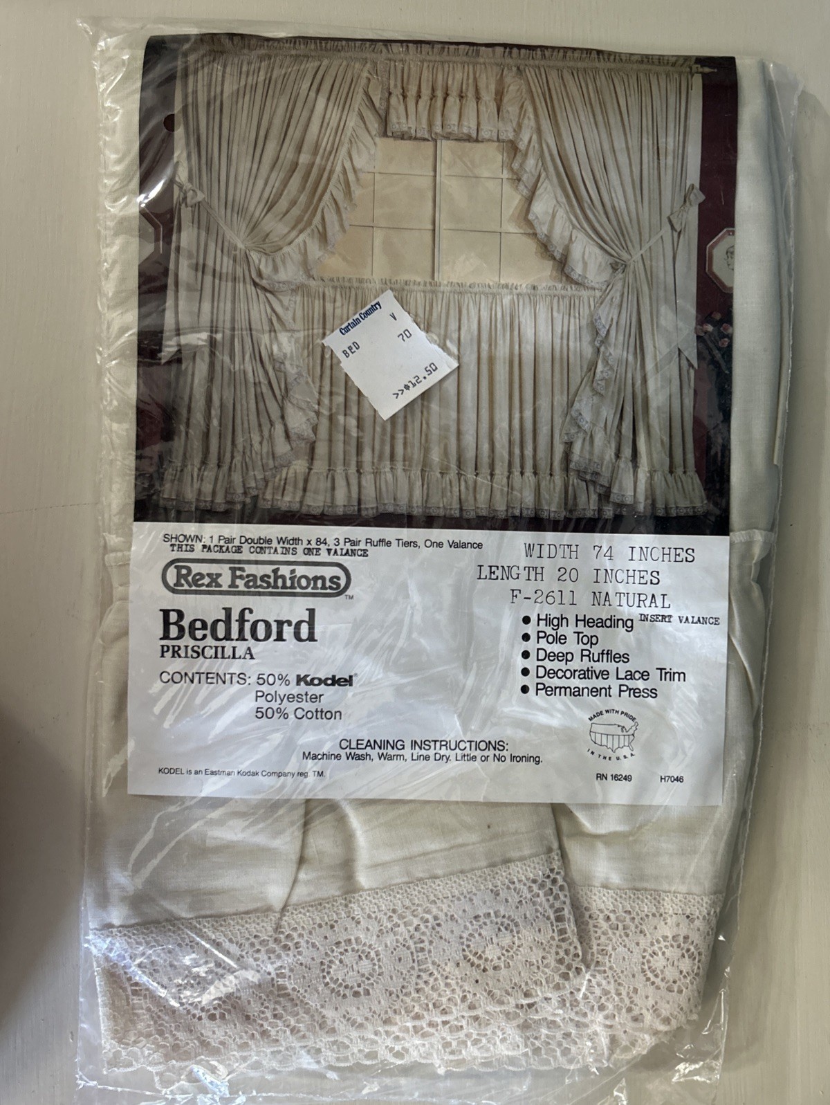 Priscilla 20×72 Inch Ecru Ivory Off White Lace Bordered Valance VTG shabby chic