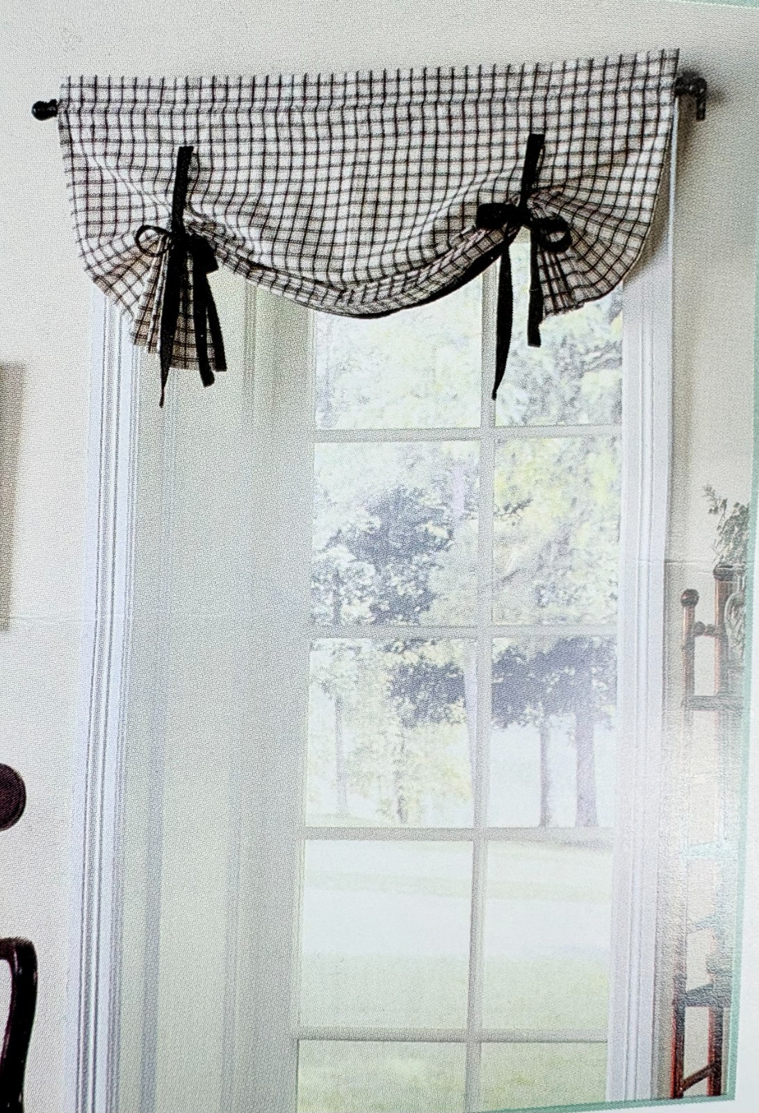 Waverly Garden Room – Wellington Plaid Tie Up Valance – New in Package