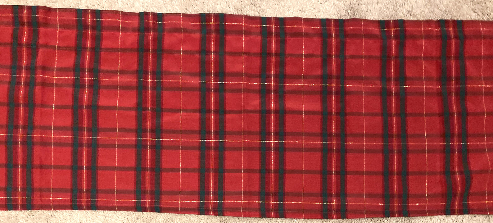 Christmas Plaid window Valance 15″ x 60″L …..red, green, gold glitter threads