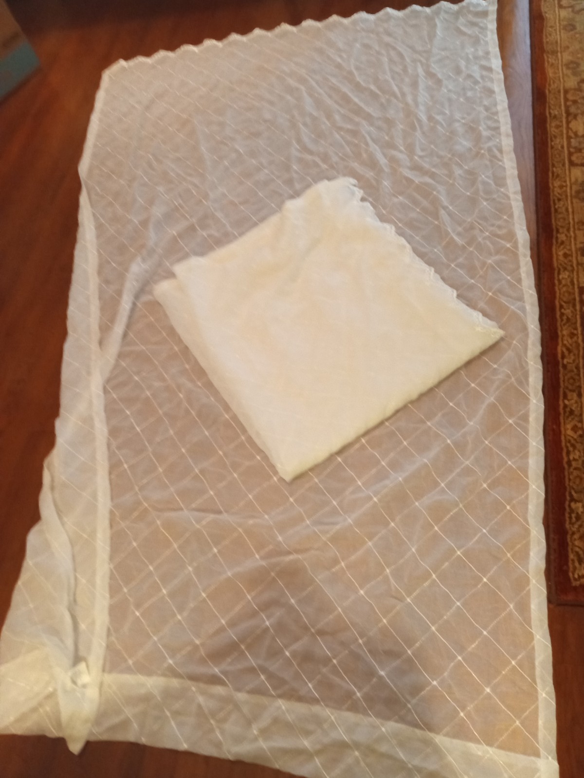 Vintage Set 2 White Sheer Embroidered Curtain Panels Rod Pocket 51×83 (102 Width
