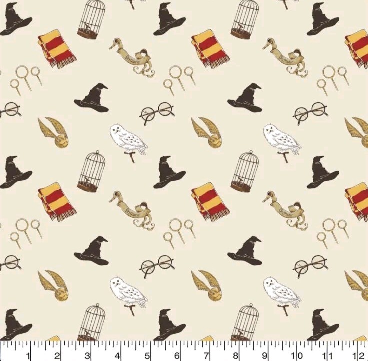 LINED WINDOW VALANCE CURTAIN 42 X 15 HARRY POTTER ICONS MAGIC HAT