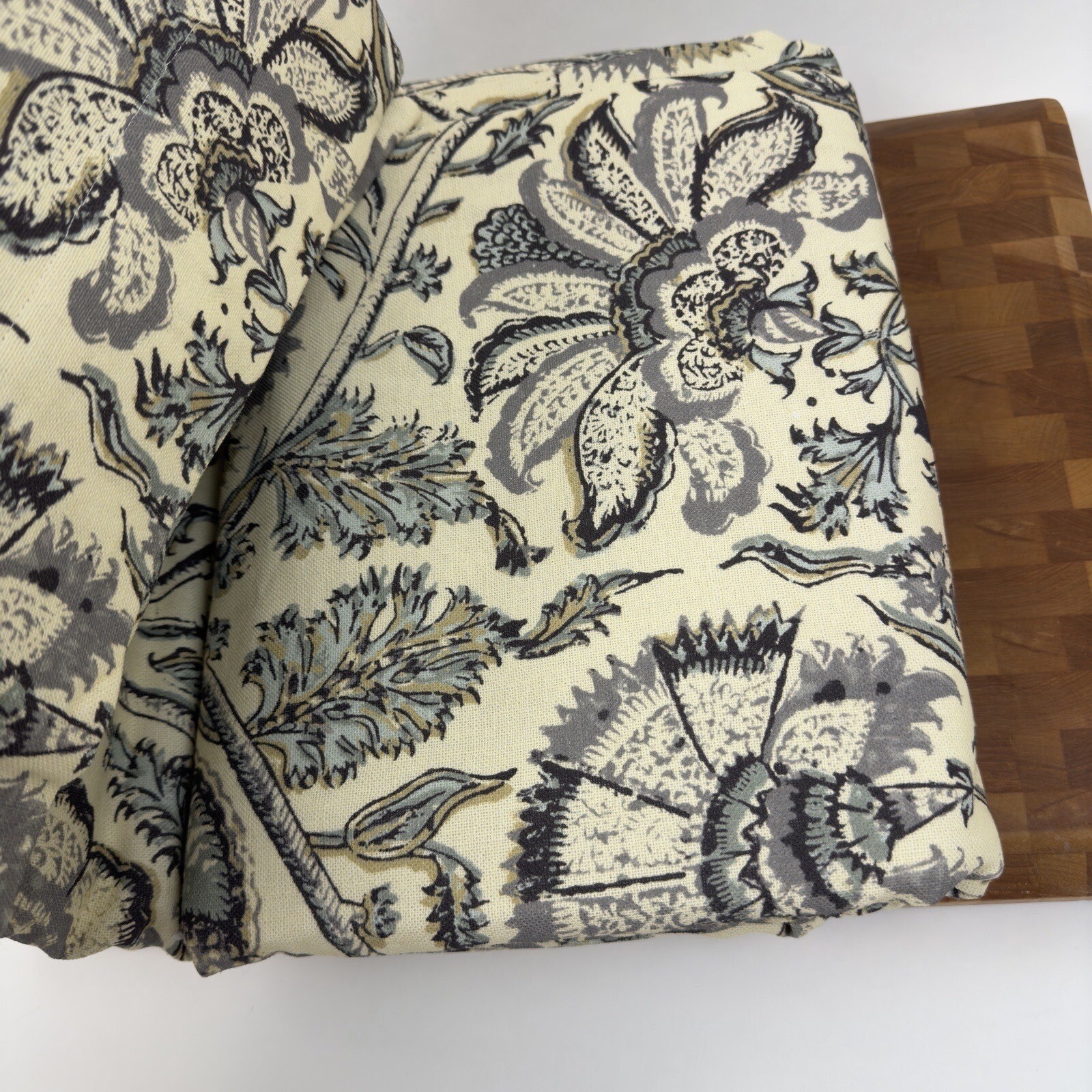 Pottery Barn Haylie Print Linen/Cotton Curtain Drape 50”x124” Blackout Read NWOT