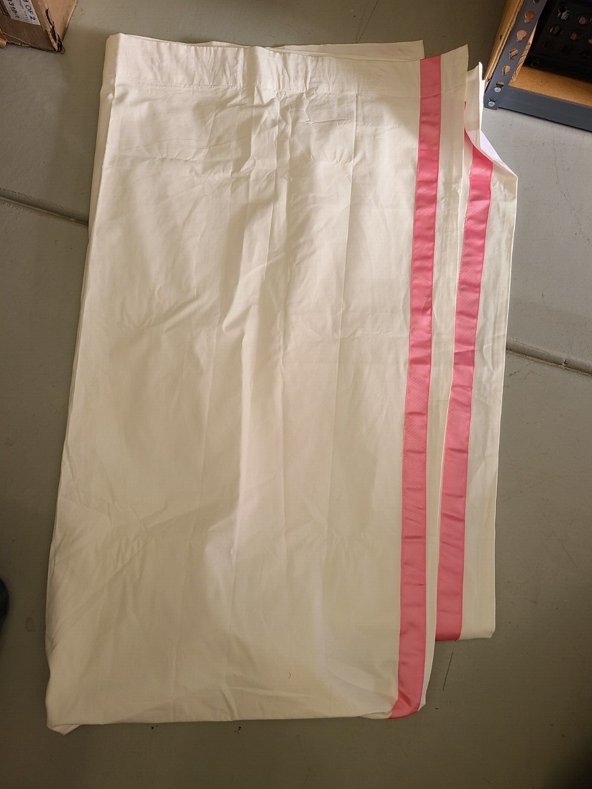 Pottery Barn Teen «Suite Ribbon – Pink» 52 X 96 Lined Drape Panel