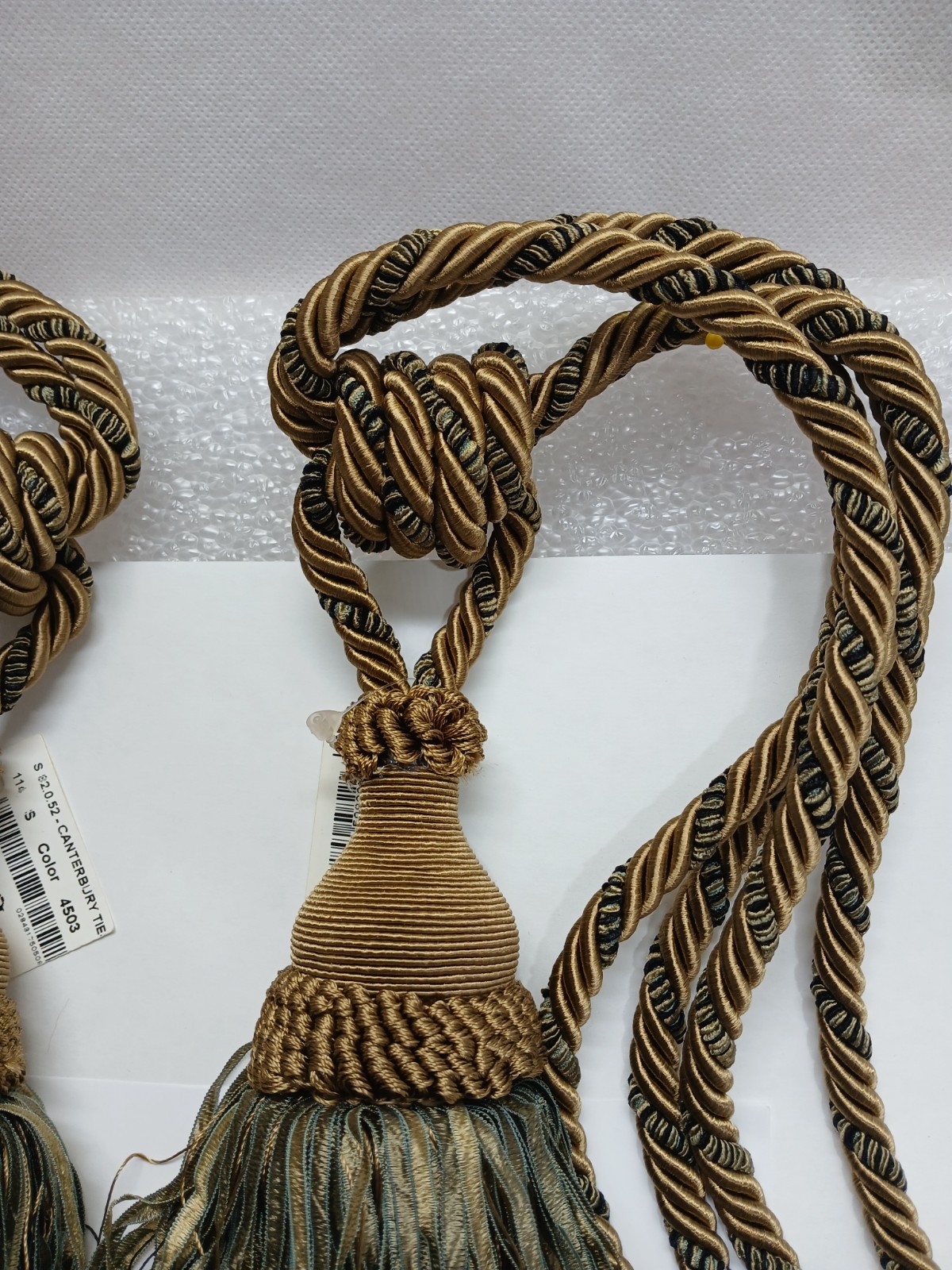 2 Drapery RIBBON Tie Backs GREENS / BLACK 7 3/4″ Tassel Trim W4503