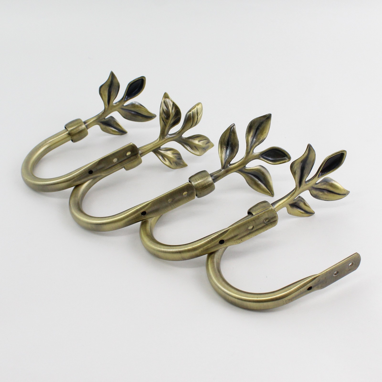 Set of 4 Brass Leaf Design Curtain Pull Back Hooks