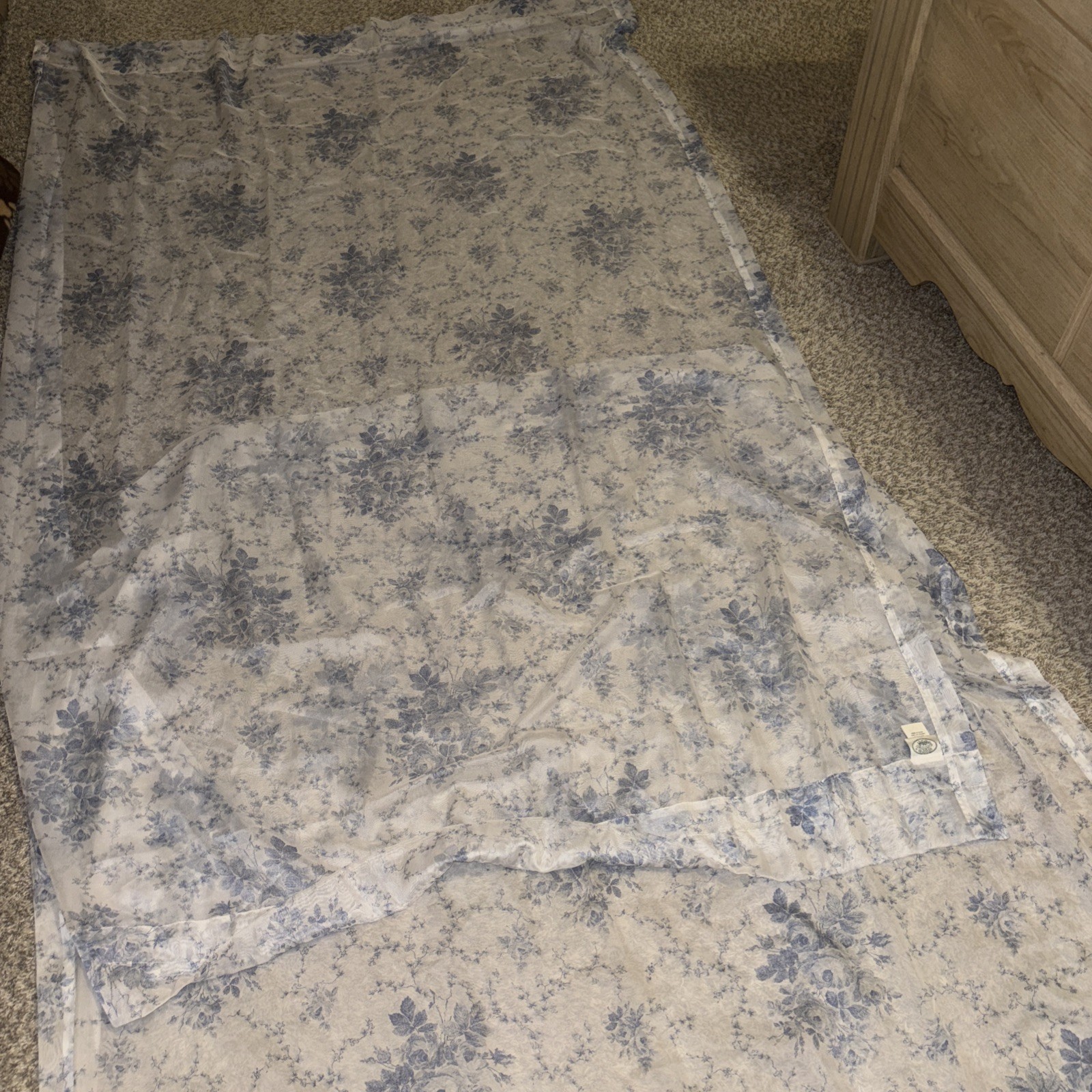 Laura Ashley curtains set of Sheer Blue And White Floral Curtains Size 83 X 63