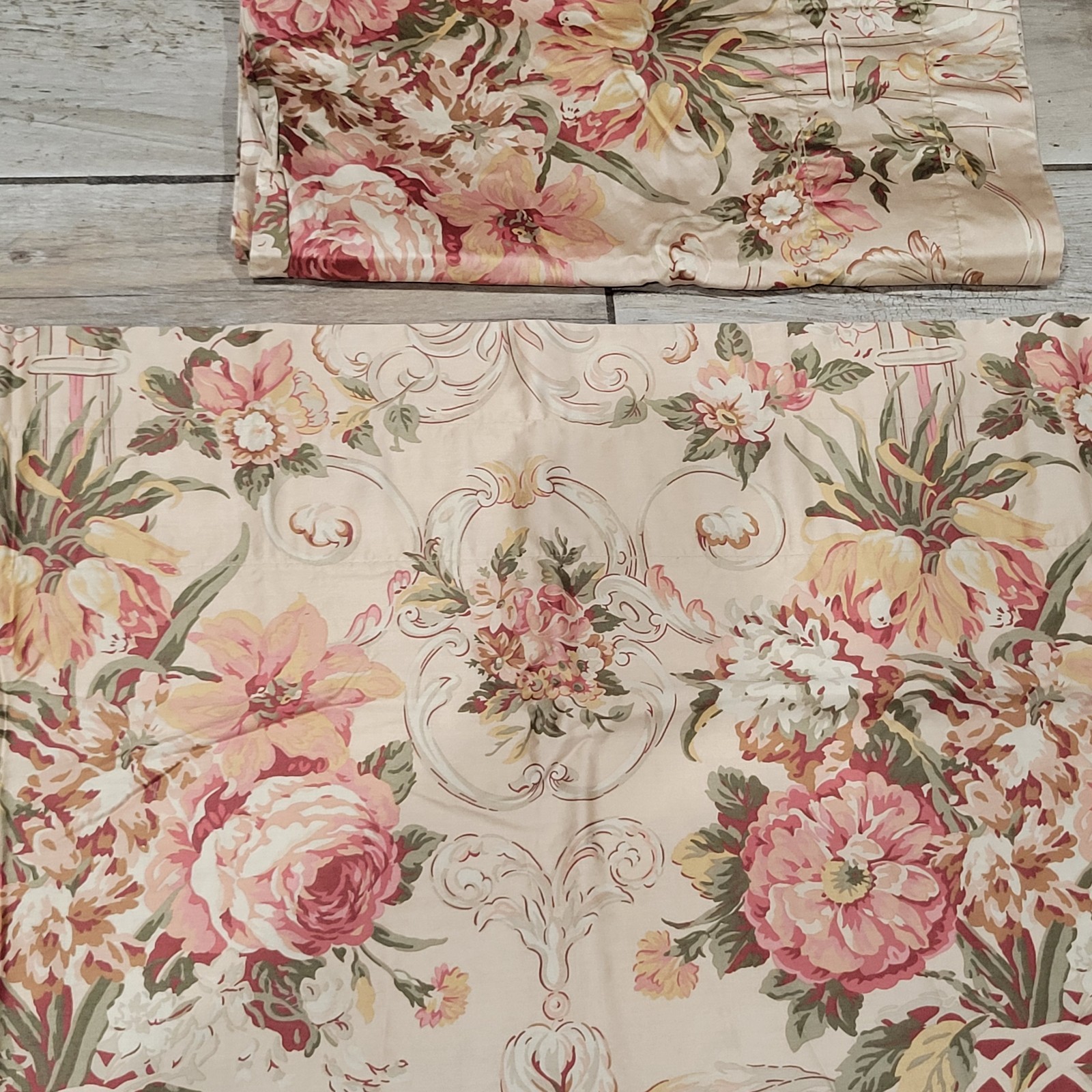 Vtg. Ralph Lauren Guinevere Flora Natual Valance 80” x 17 » Tan Sage Pink Floral