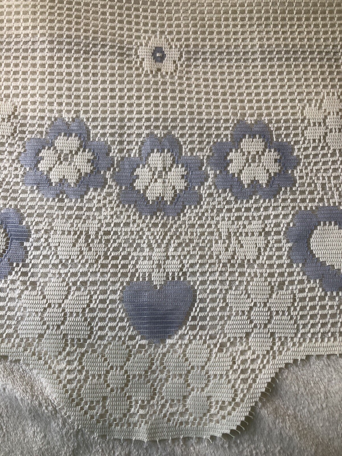 Window Valance Louis Hornick 1990 Ivory Blue Hearts Scalloped Crochet Cottage