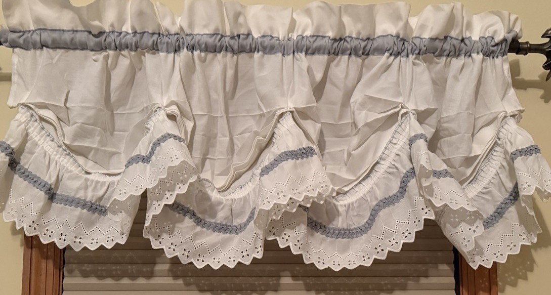 Sears Ruffled Eyelet Lace White Blue Gathered Valance 63”X17” Cottage