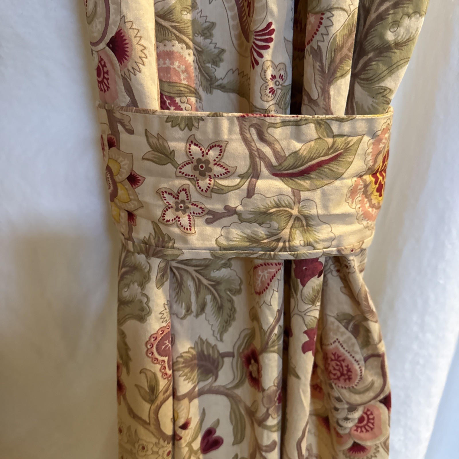 4 Waverly Imperial Dress Jacobean Rod Pocket Curtain Drape AND 4 Valance,Tieback