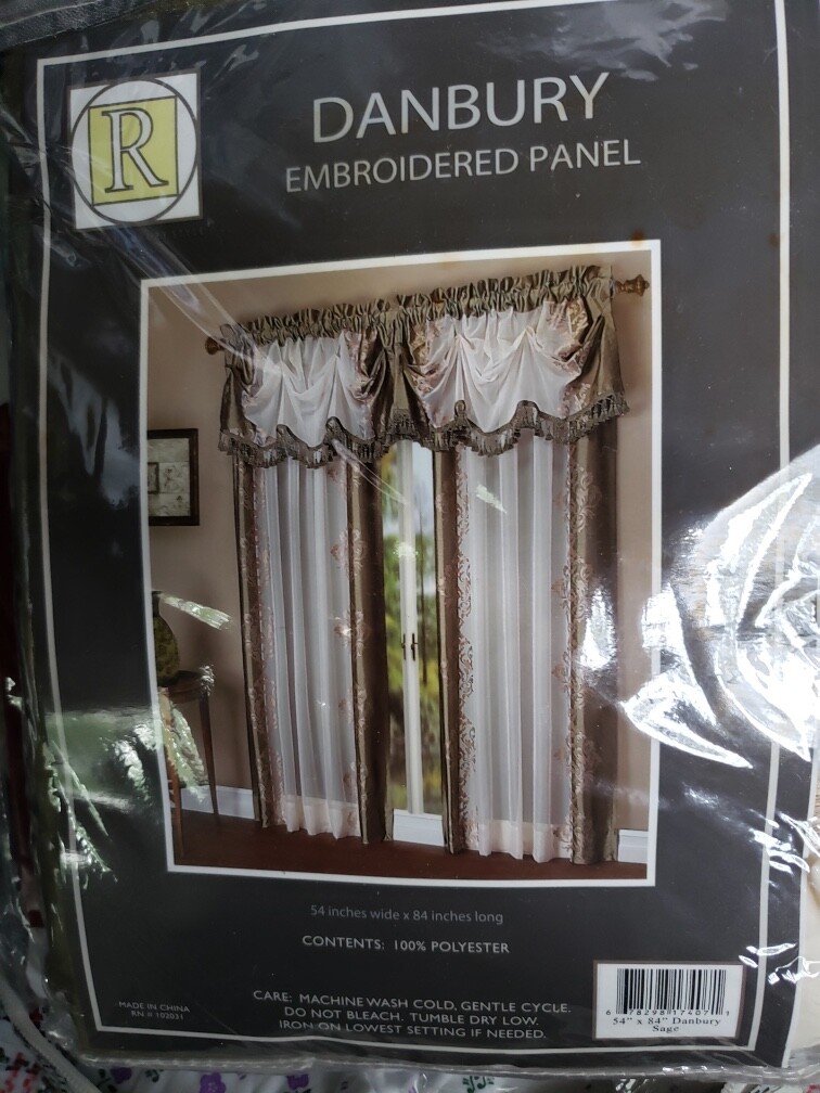 SAGE EMBROIDERED ROD POCKET PANEL 54″ X 84″ DANBURY BRAND NEW