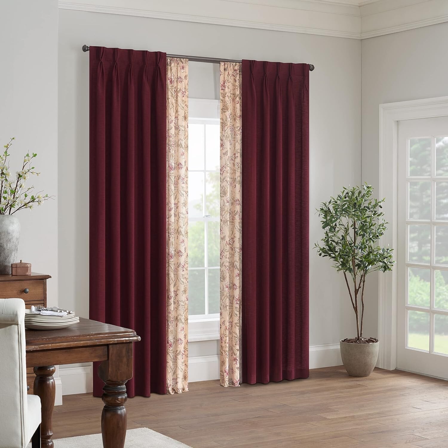 Waverly 5 Pinch Pleat Light Filtering Rod Pocket 1 Panel 25 in x 84 in, Cabernet