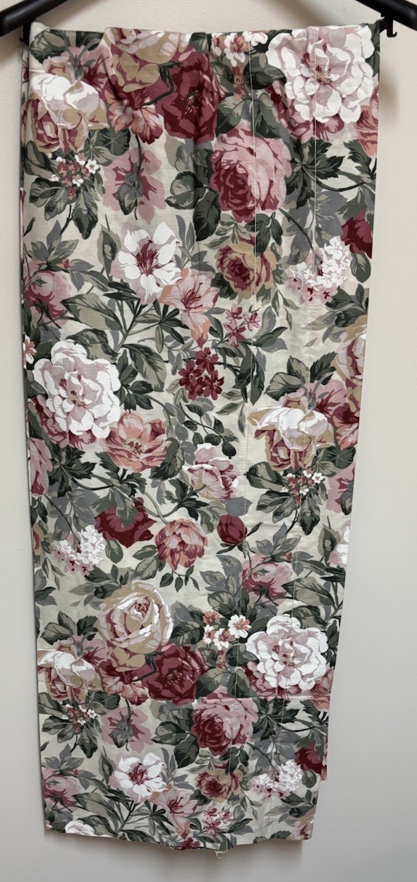 1 CROSCILL ARBOR ROSE CABBAGE PINK ROSES BLOUSON VALANCE 86″ X 17″