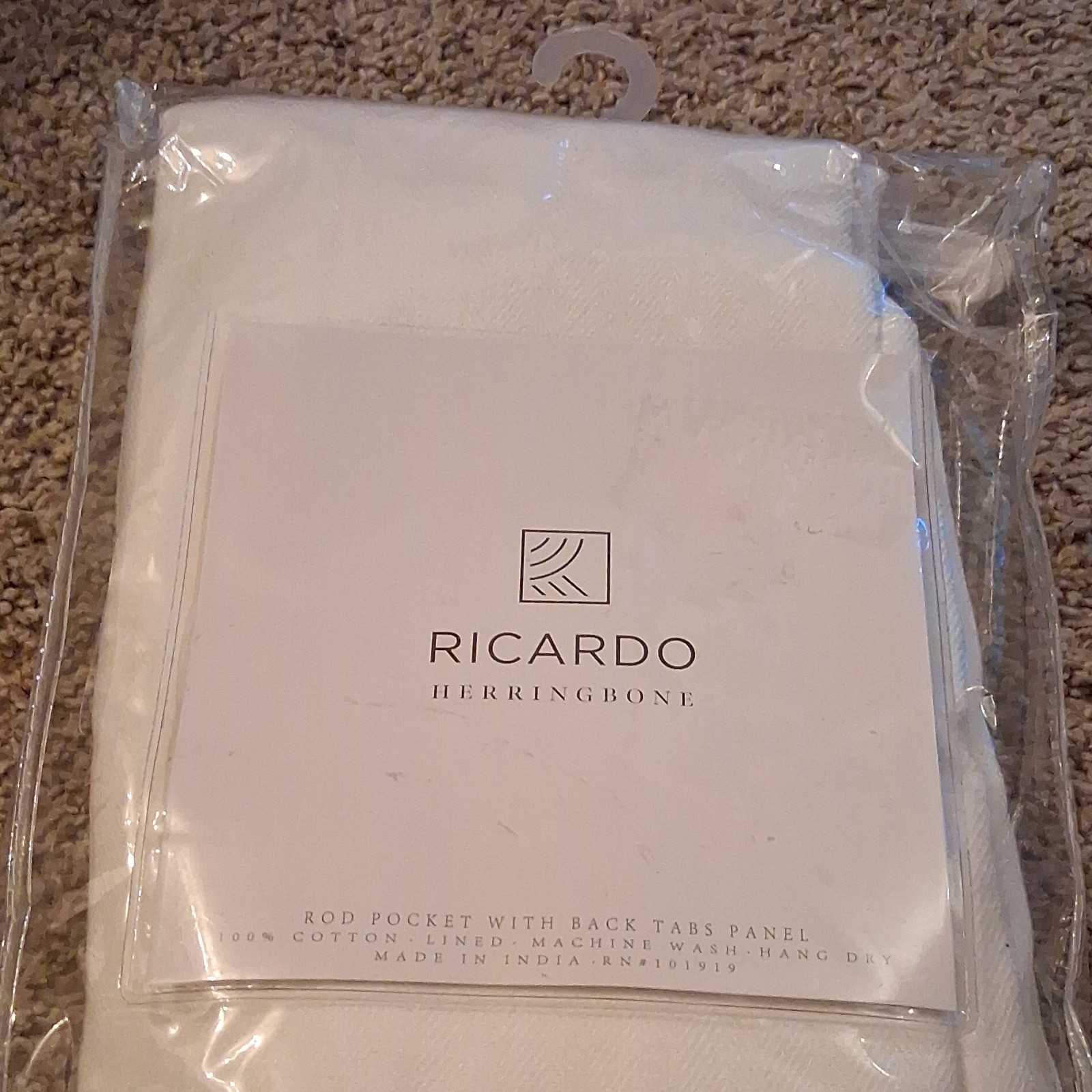Ricardo Herringbone Curtain Panel – White – 48″ W x 45″ L – New in Package