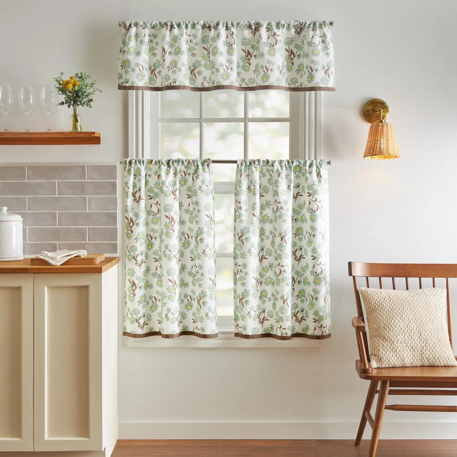 Martha Stewart Daisy 3-Piece Window Curtain Valance and Tiers Set, Green – New