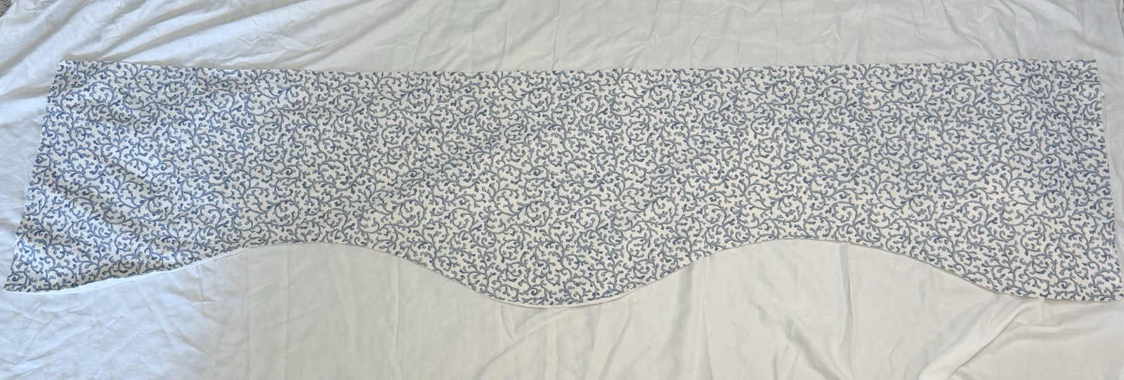 Vintage Waverly Savoy Blue White Valance Scroll Vine Handmade