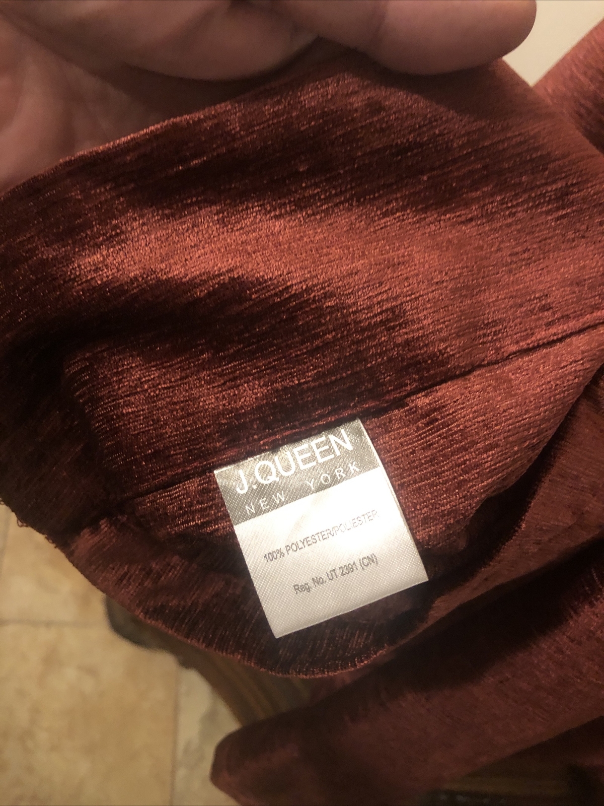 J. QUEEN NEW YORK Pair of Pole Top Drapes /Curtains 48″ X 84″ Chenille BRICK