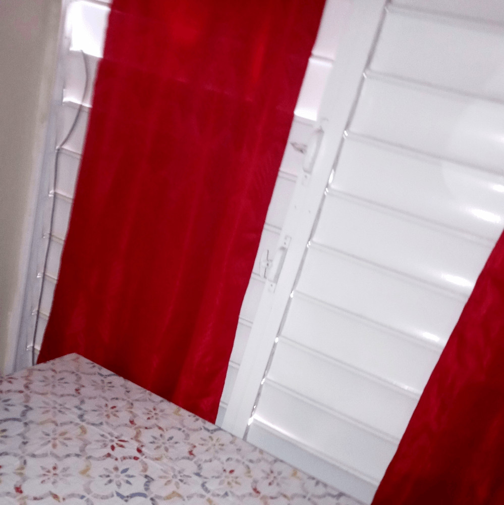 6 royal curtains