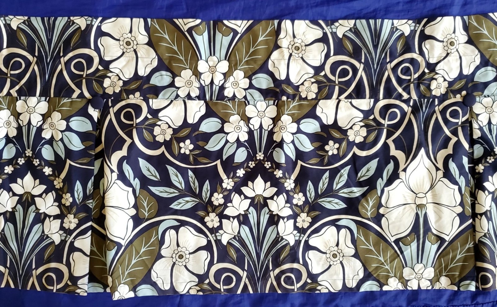 4 NWOT Biltmore 100% Crisp Cotton Valances 83×20″ Navy Bold Floral Pleat, Button