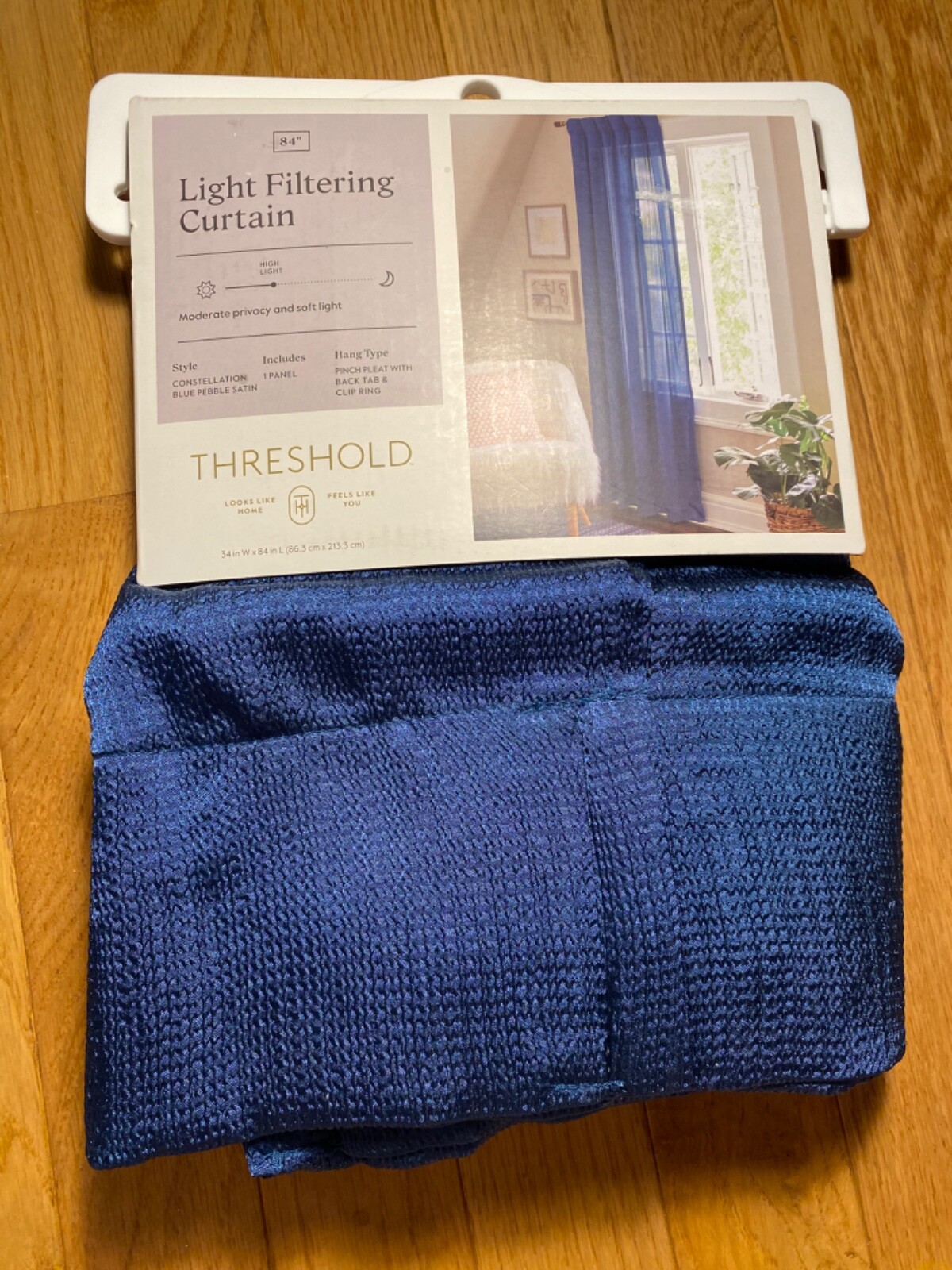 THRESHOLD CONSTELLATION BLUE PEBBLE SATIN CURTAIN PANEL 34 x 84 NEW light filt