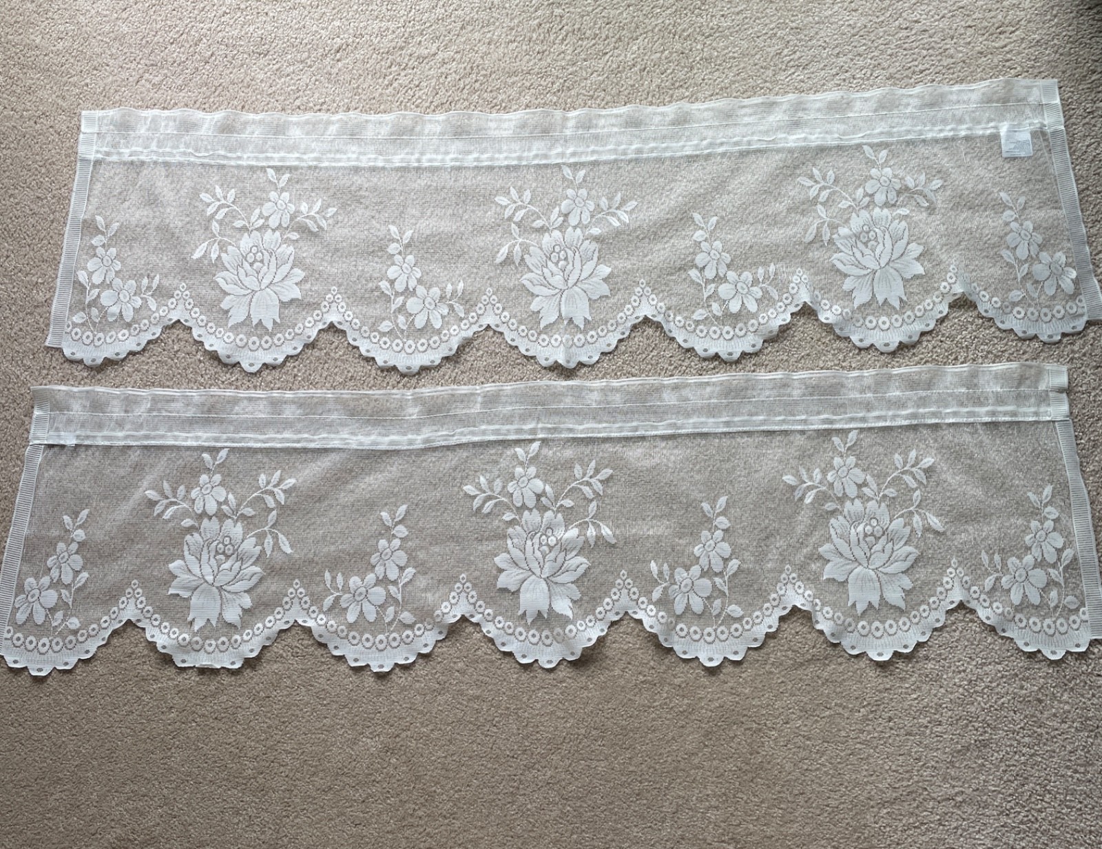 Ivory Lace Window Valance – Pair – 53 in X 15 in each panel – see description
