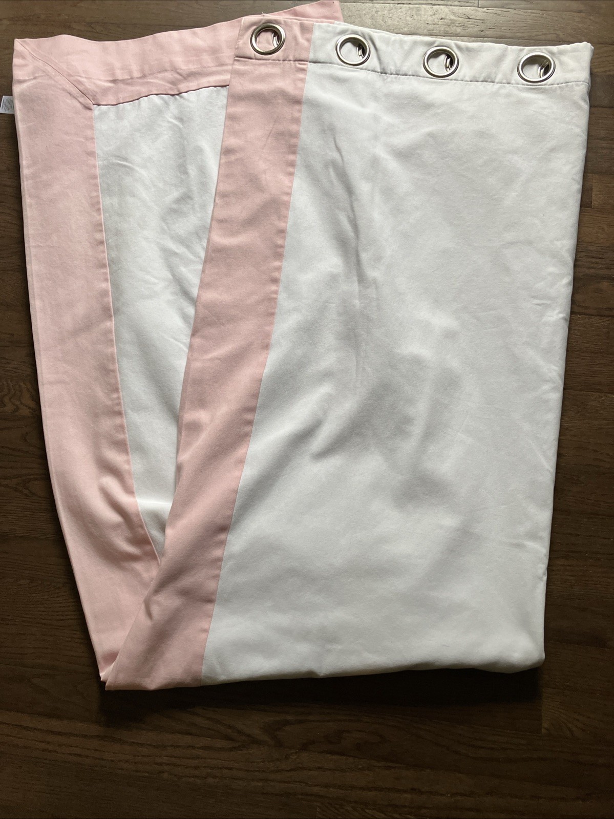 Pottery Barn Kids Color Pink Bordered Grommet Blackout Curtain 2 Panels 84″