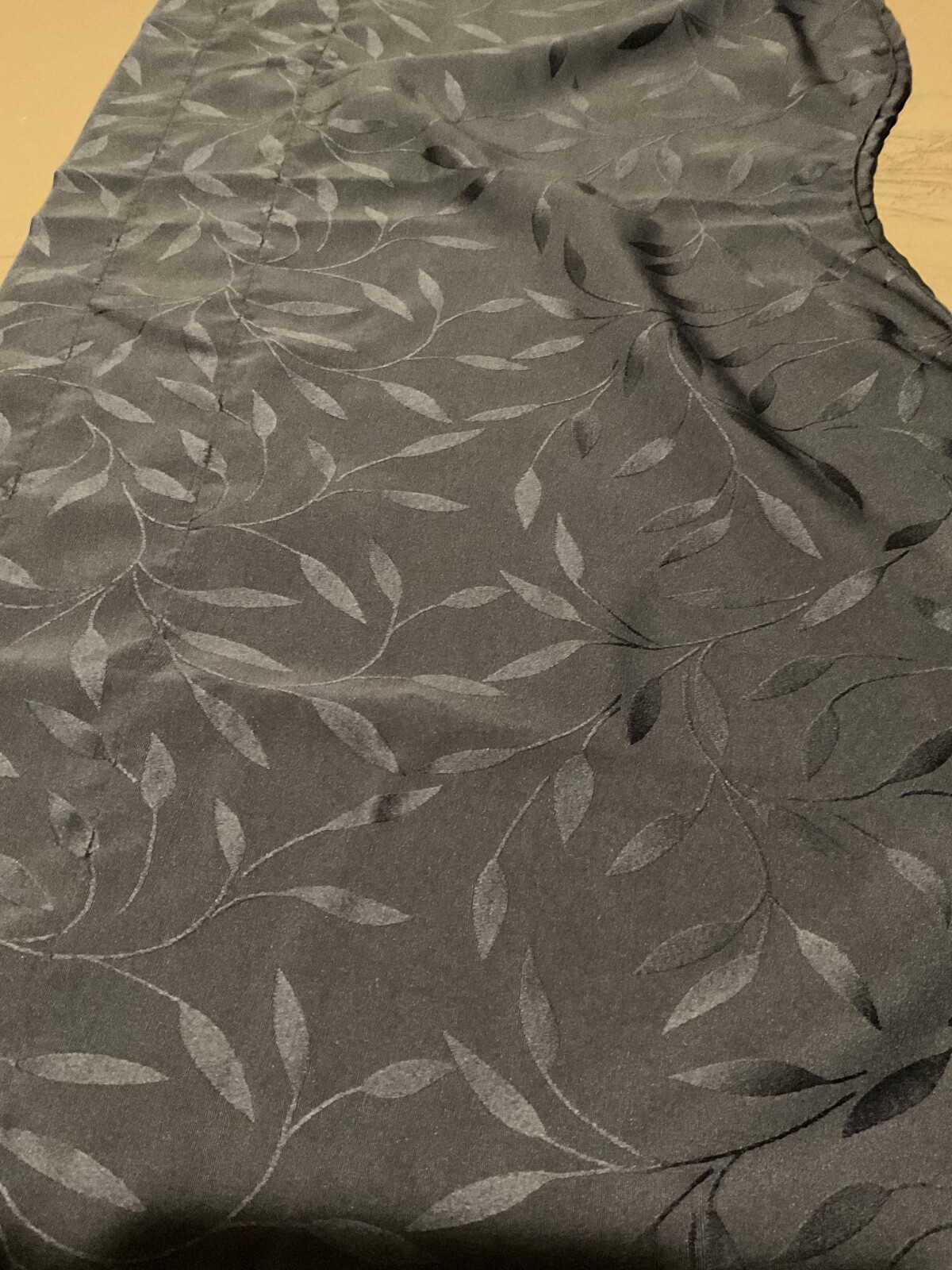 3 Scalloped Valances Window Treatment Navy Blue Scroll Leaf Pattern Elegant Rod
