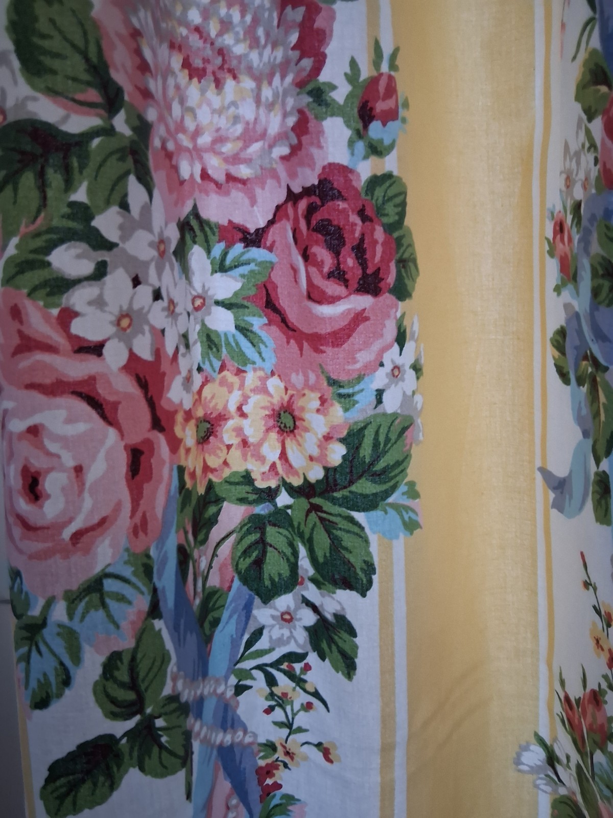 CROSCILL Pair of Lined Rod Pocket Drapes-Princess Pattern-Never Used