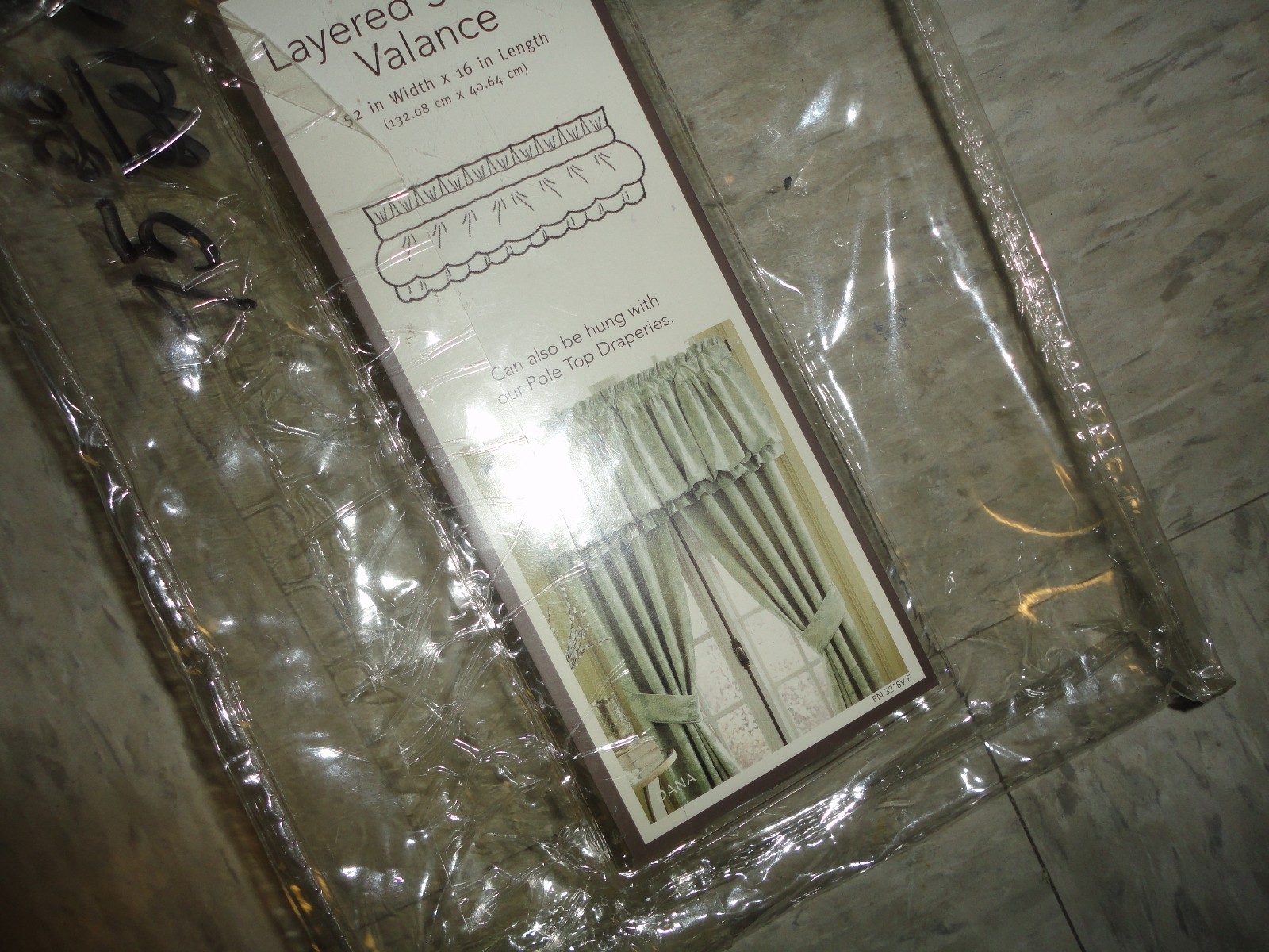 CROSCILL DANA JACQUARD LAYERED SCALLOPED VALANCE LIGHT SAGE GREEN 52 X 16 NEW
