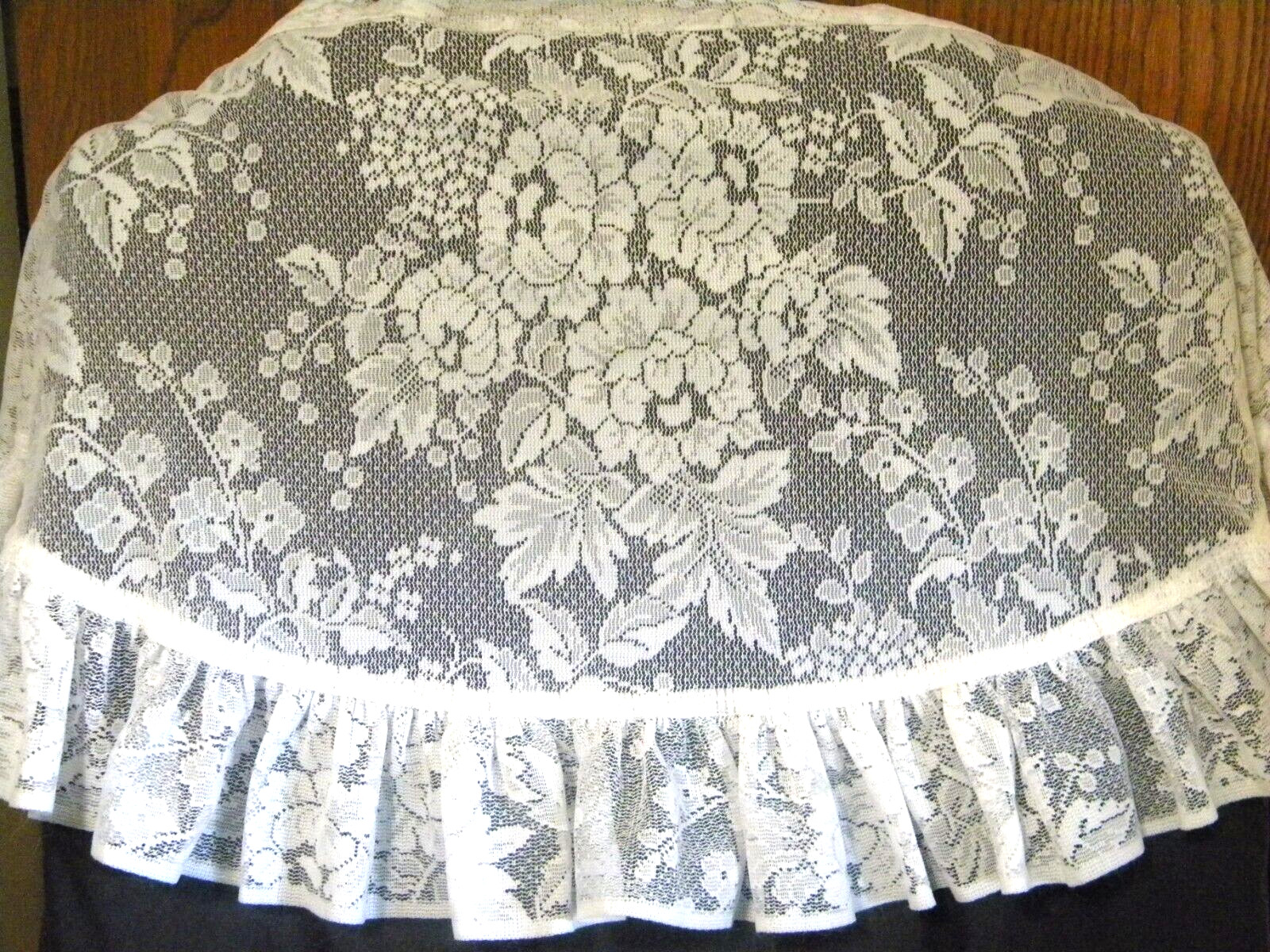 3- Panel Lacey Shear Floral Pattern 2 for the Center and 1 for the Left Triangle