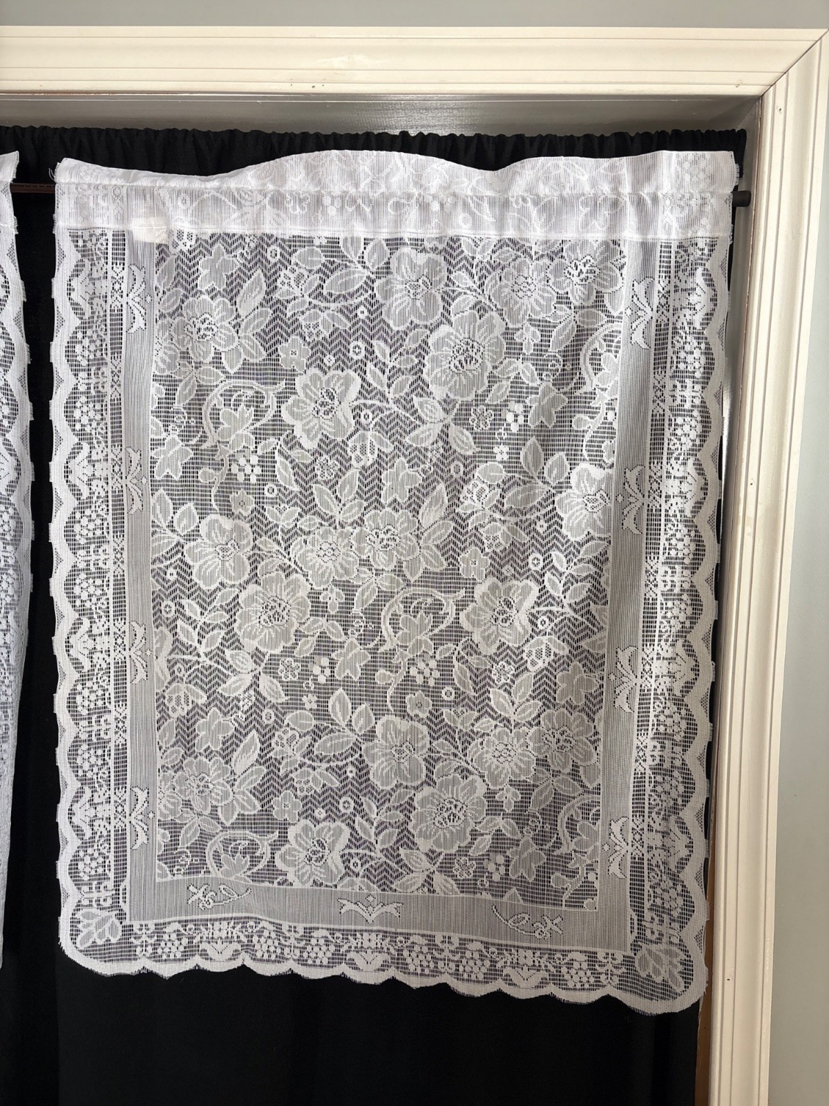White Floral Lace Curtain Panel 30″ W x 36″ L Polyester Fabric Sheer Decorative