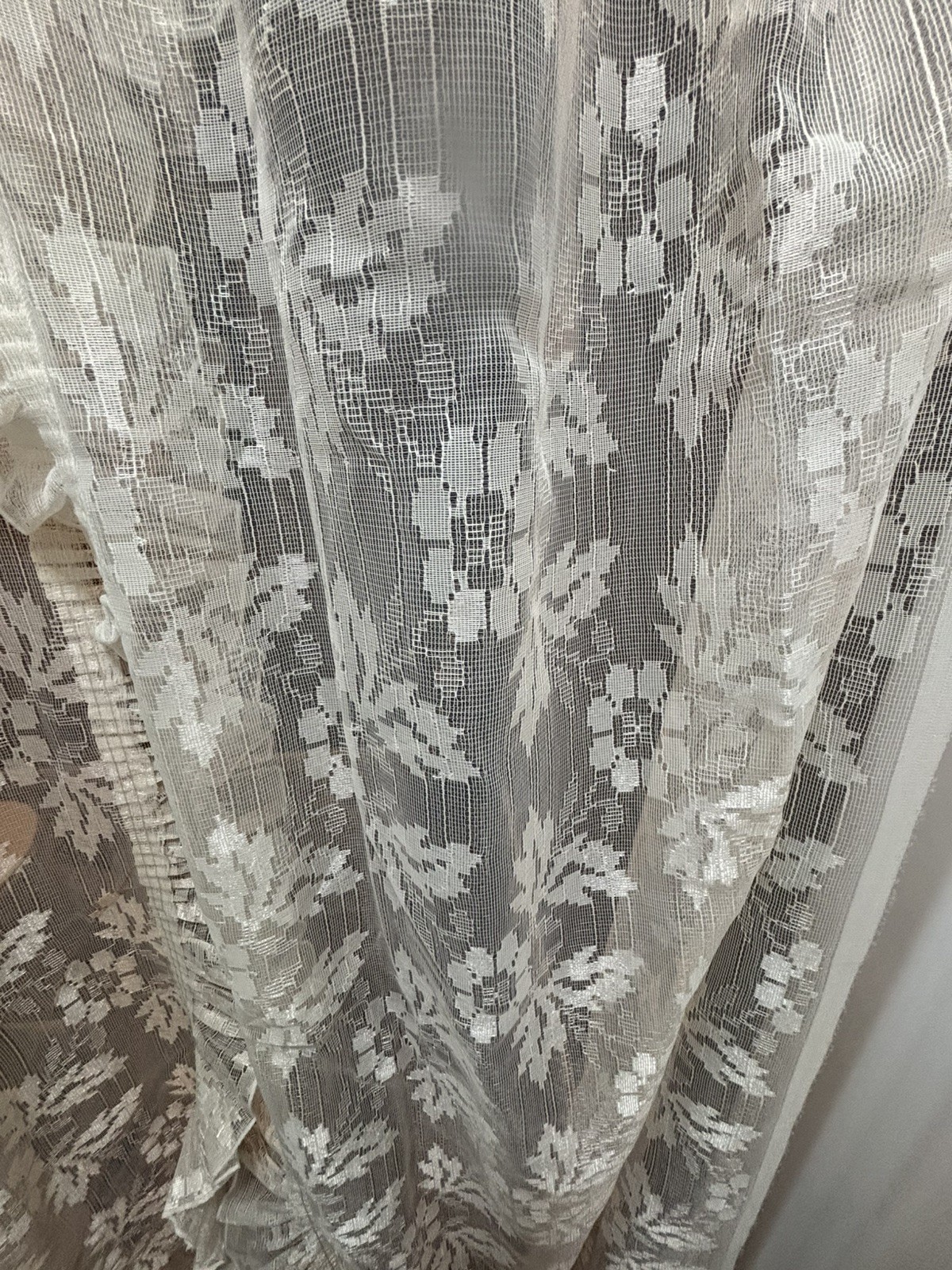Vtg Ivory Floral Lace Curtain Ruffled Edges Attached Valance 58×84 Cottage Core