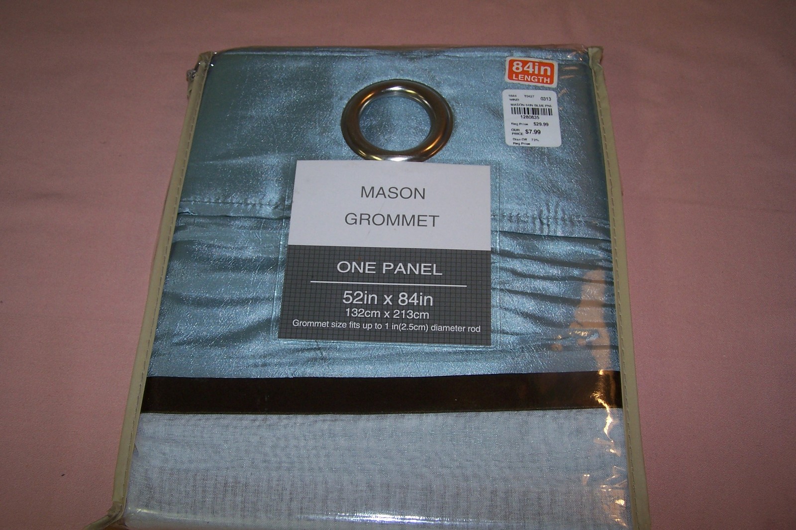 Mason Grommet 1 Panel New in Pack 52″ x 84″ MSRP was $29.99 Fits up to 1″ Rod