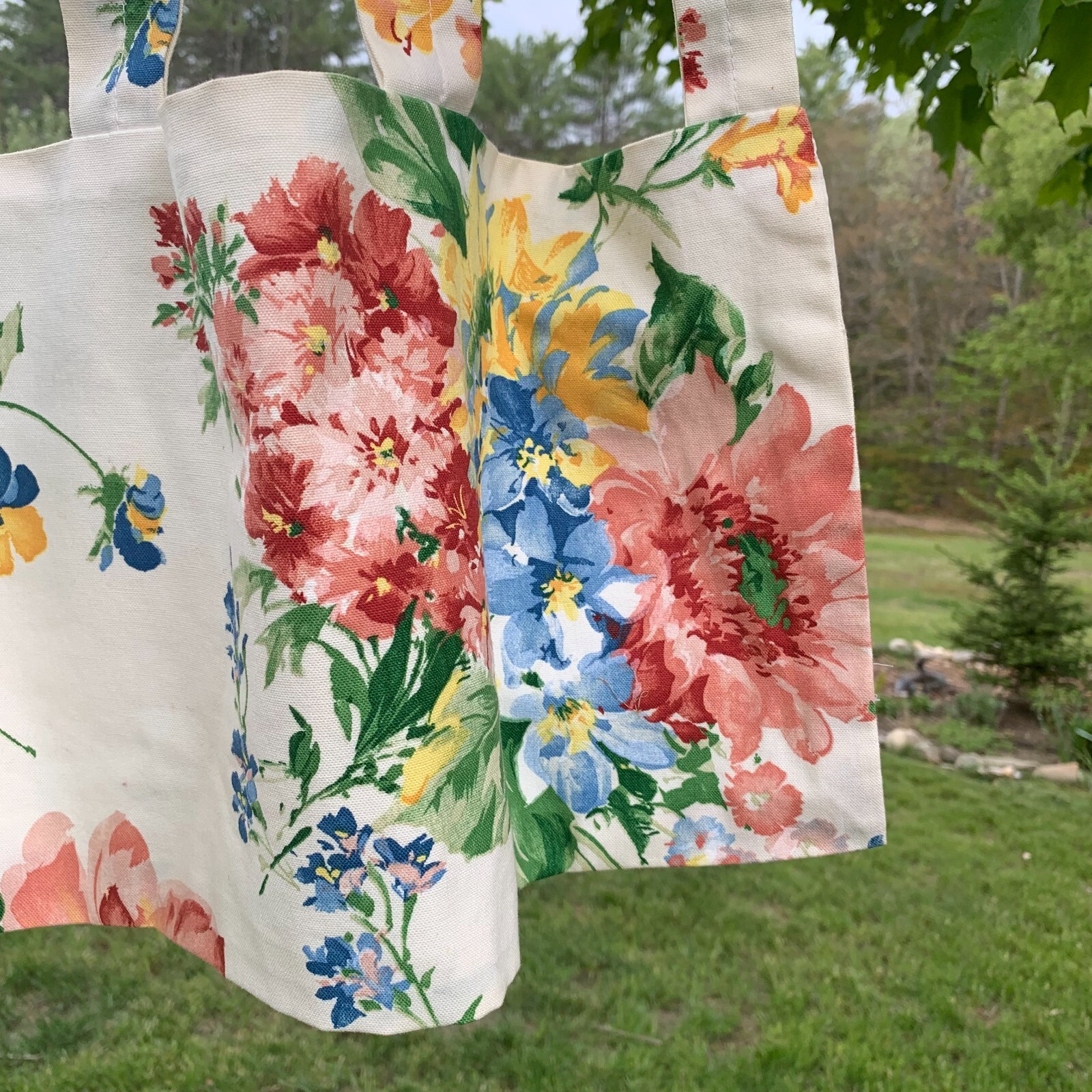 Vintage Chintz Floral Valance Tabs Pink Yellow Blue Bouquets 13 in long X 11 ft