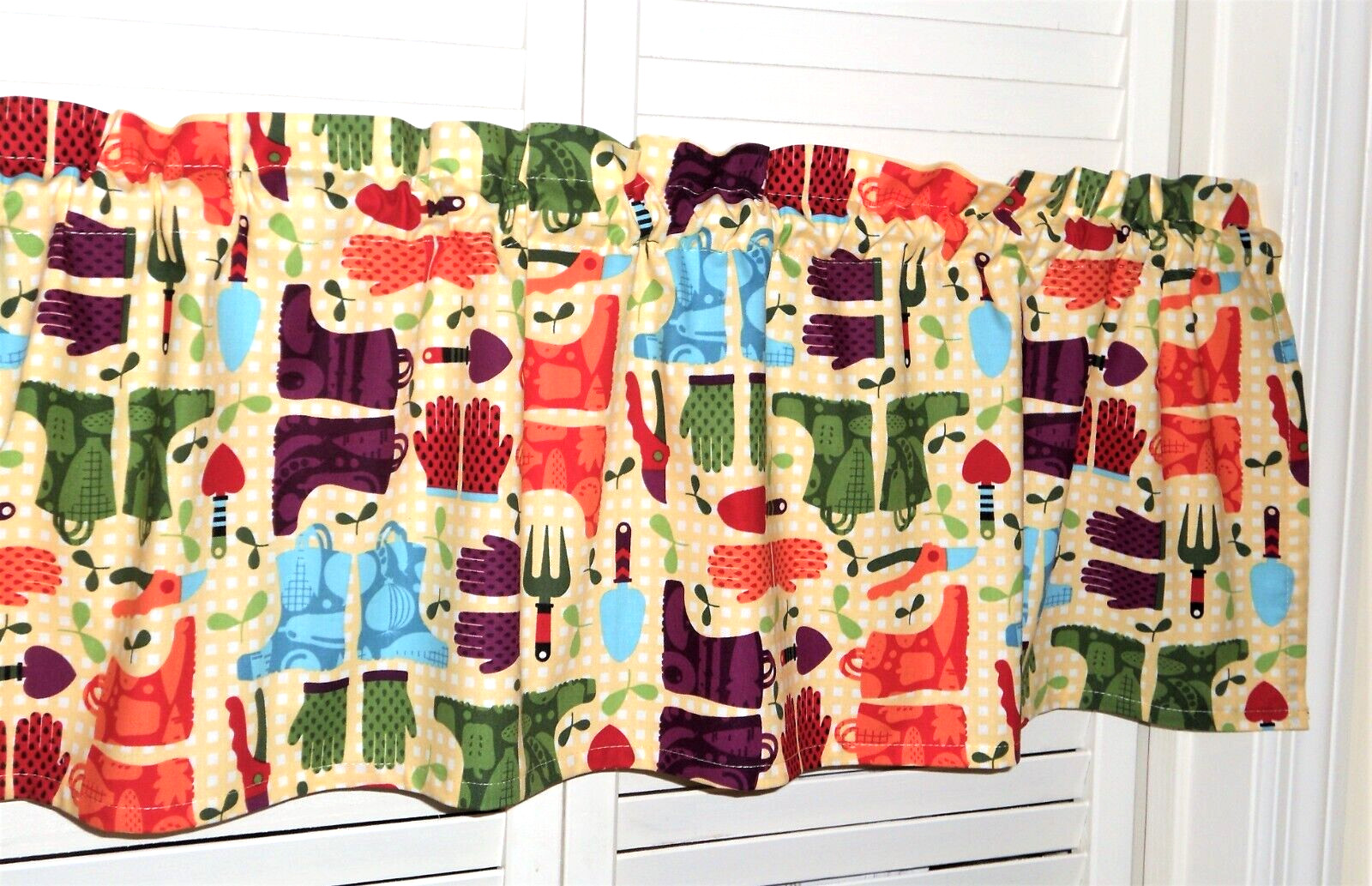 Curtain Valance Spring Garden Country Farmhouse Yellow Green Orange Blue 42 x 13