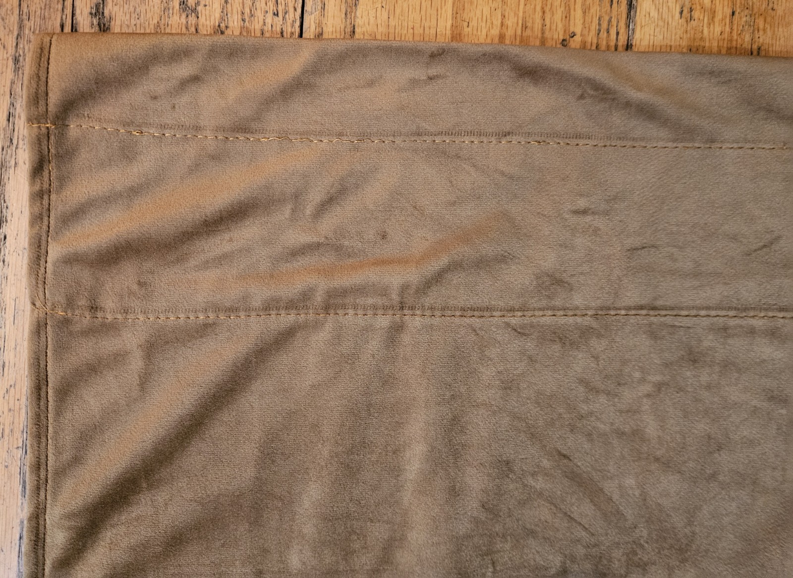 Pair of Warm Brown Rod Top Pair of Velvet Curtain Panels 50.5″x83.5″ Germany