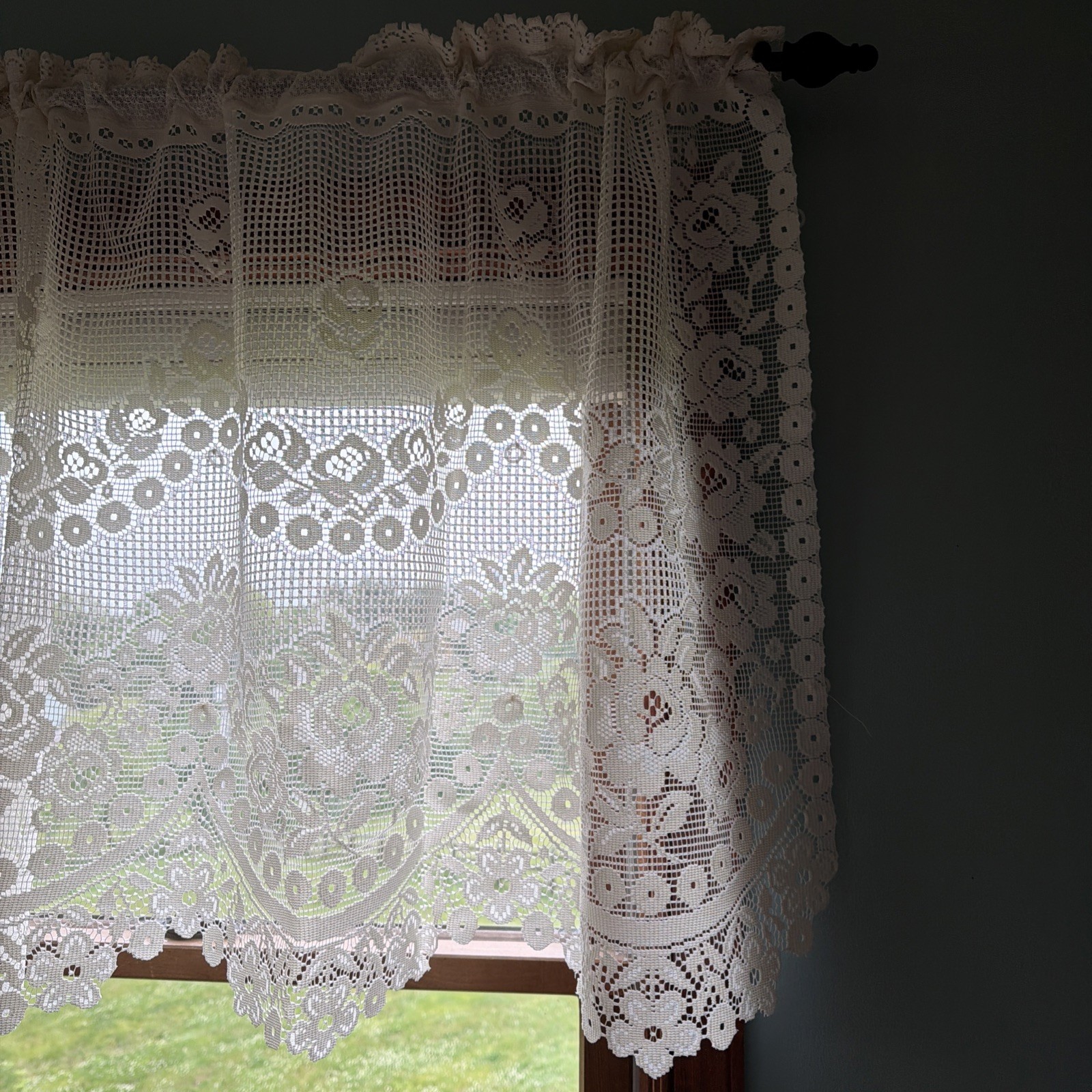 Heritage Lace Curtains – Ivory, Ecru Tier Ballon 60 x 30”American Beauty New