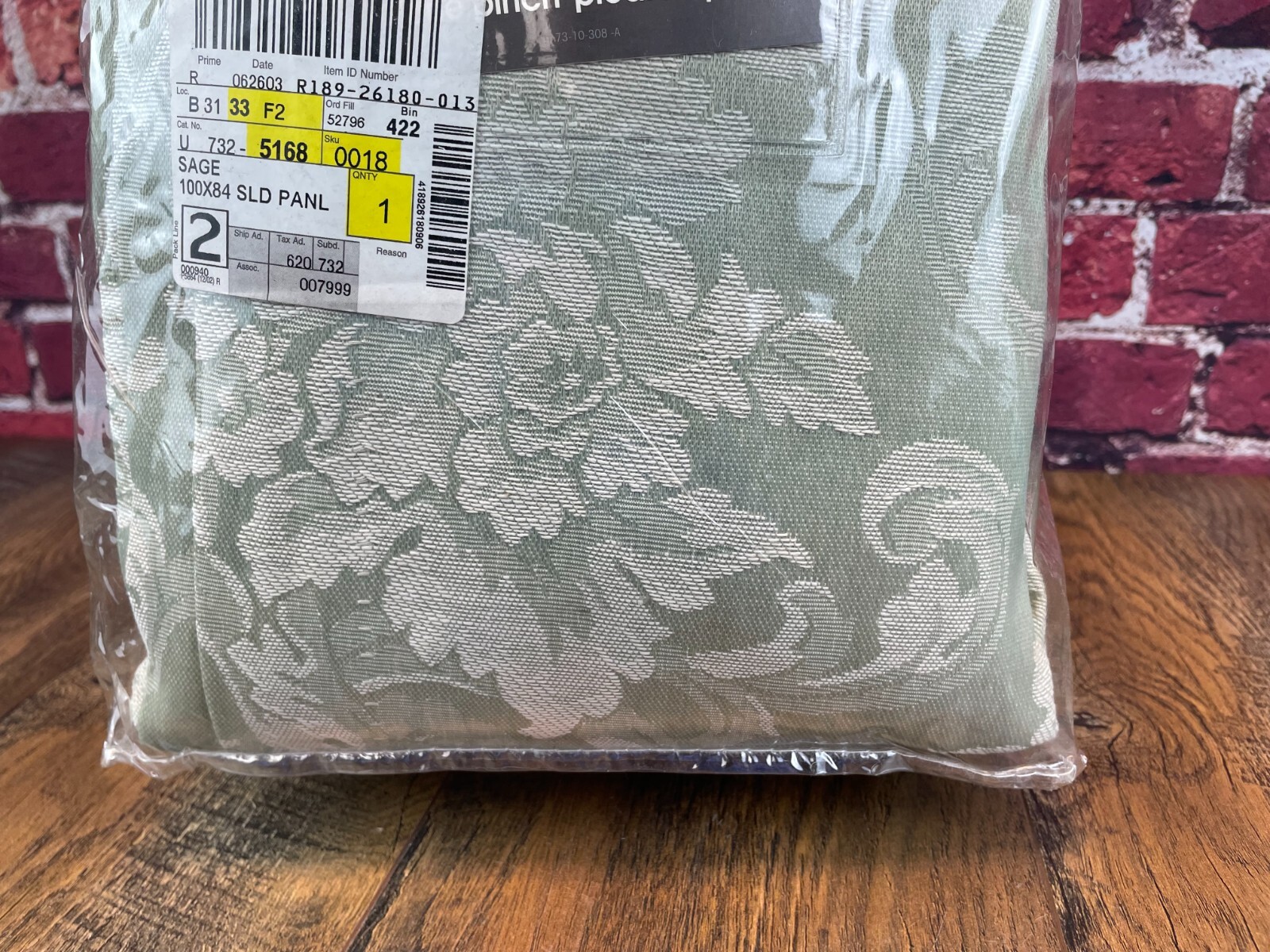Preowned JC PENNEY Home RENEE SOLID ONE PLEATED PATIO PANEL 100″ x 84″ SAGE Nice