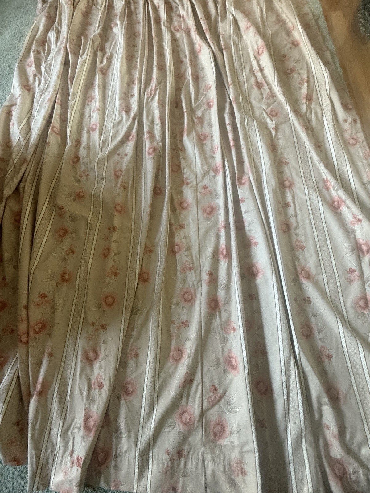 2 JC PENNEY LINED PINCH PLEAT PANELS CURTAIN DRAPE Ea 60”X84” & 3 VALANCES 80×19