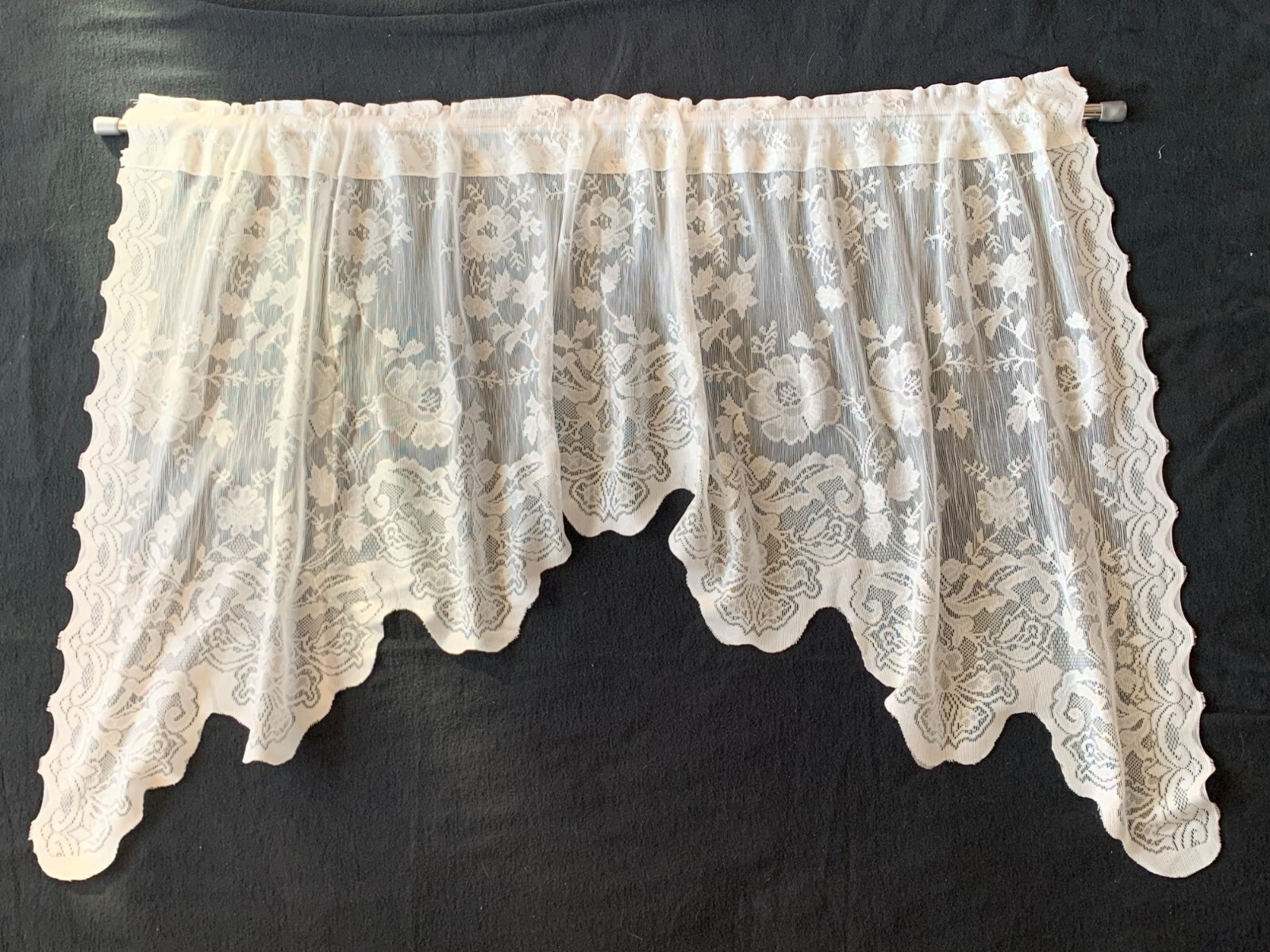 White Floral Lace Window Valance Curtain Scalloped Edge 53″ W x 31″ L Polyester