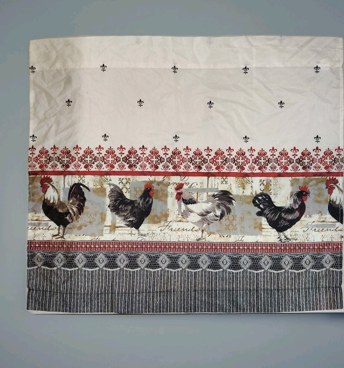 2x ROOSTER 24″ BURGUNDY COUNTRY Farm House KITCHEN CURTAIN SET FLEUR-DE-LIS EUC!
