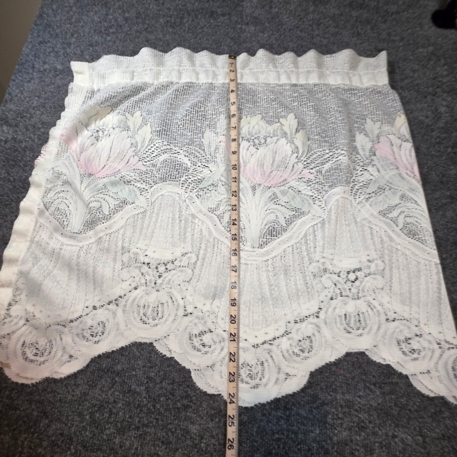 Vintage 2pc White Lace Floral Pink Tulip Cafe Curtain Valance Scalloped Edge