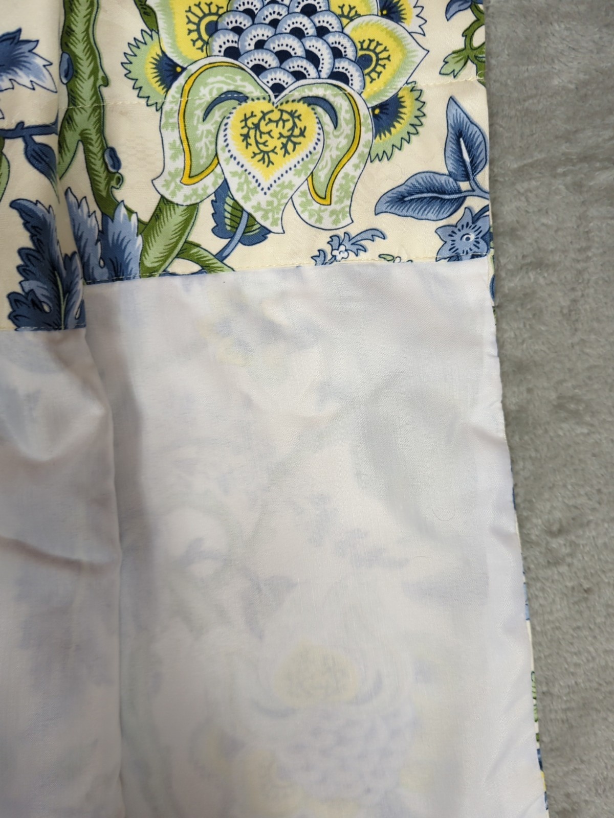1 WAVERLY Imperial Dress Scalloped Valance 78W x 20L» Jacobean Blue Yellow EUC