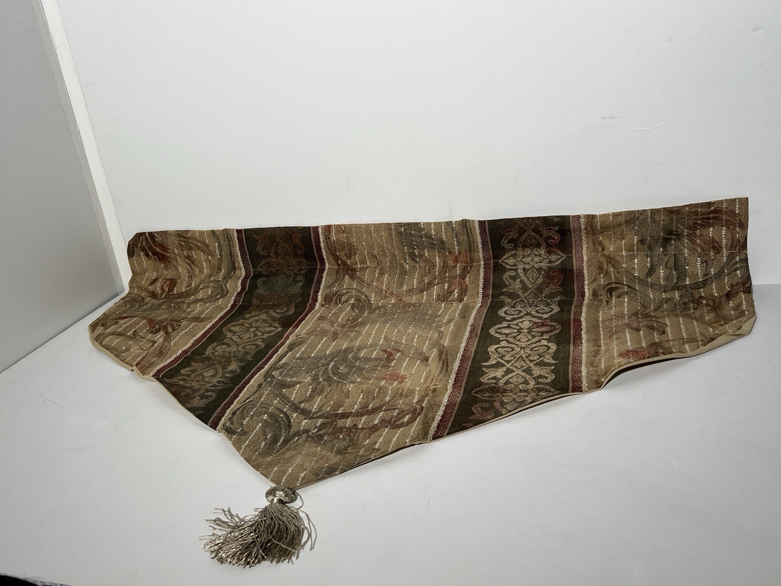 Croscill Classics Ascot Valance RUTHEFORD 40 W X 25 L Vintage Stock Antique