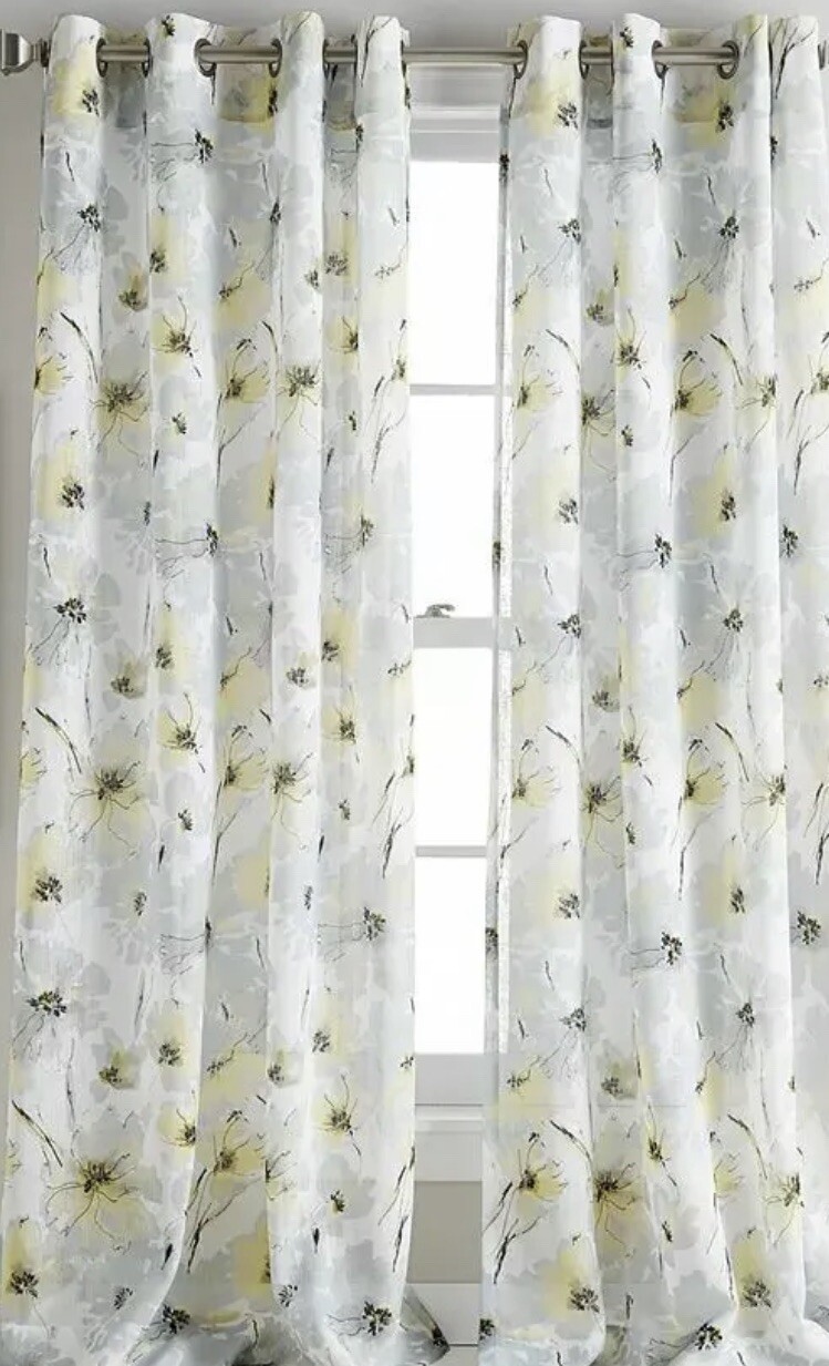DKNY Modern Bloom (1) Curtain Panel 50” x 95” New