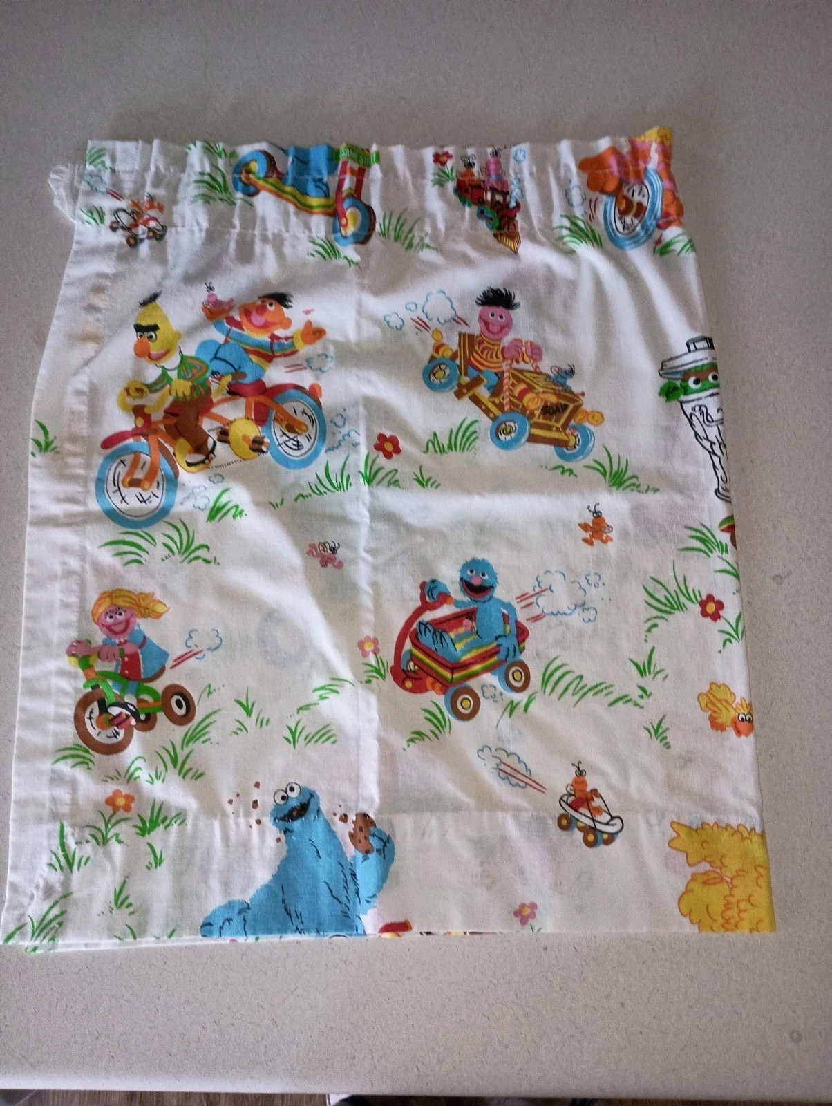 Sesame Street Curtains 4 Panels 37″ w x 40″ L Vintage Made In USA Pinch Pleat