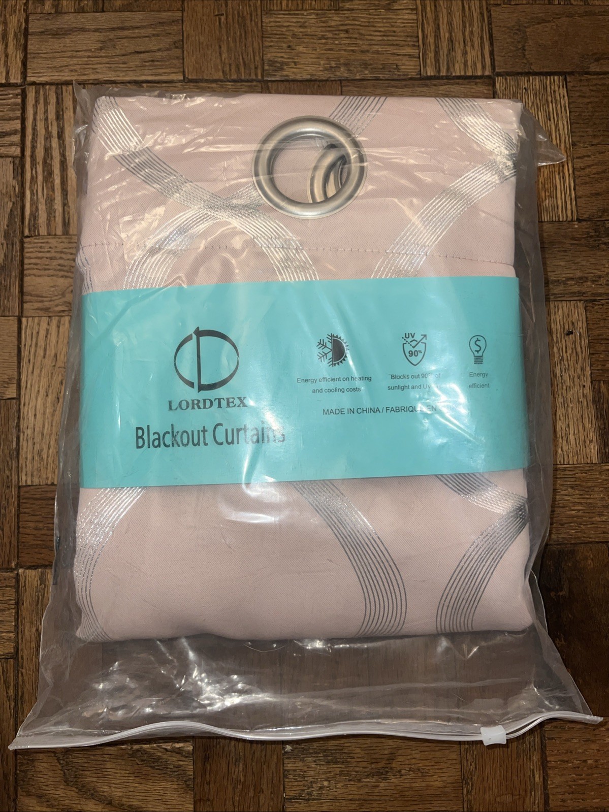 NWT LORDTEX Blackout Curtains Bedroom 42 x 63 inch BLUSH & SILVER set of 2 Panel